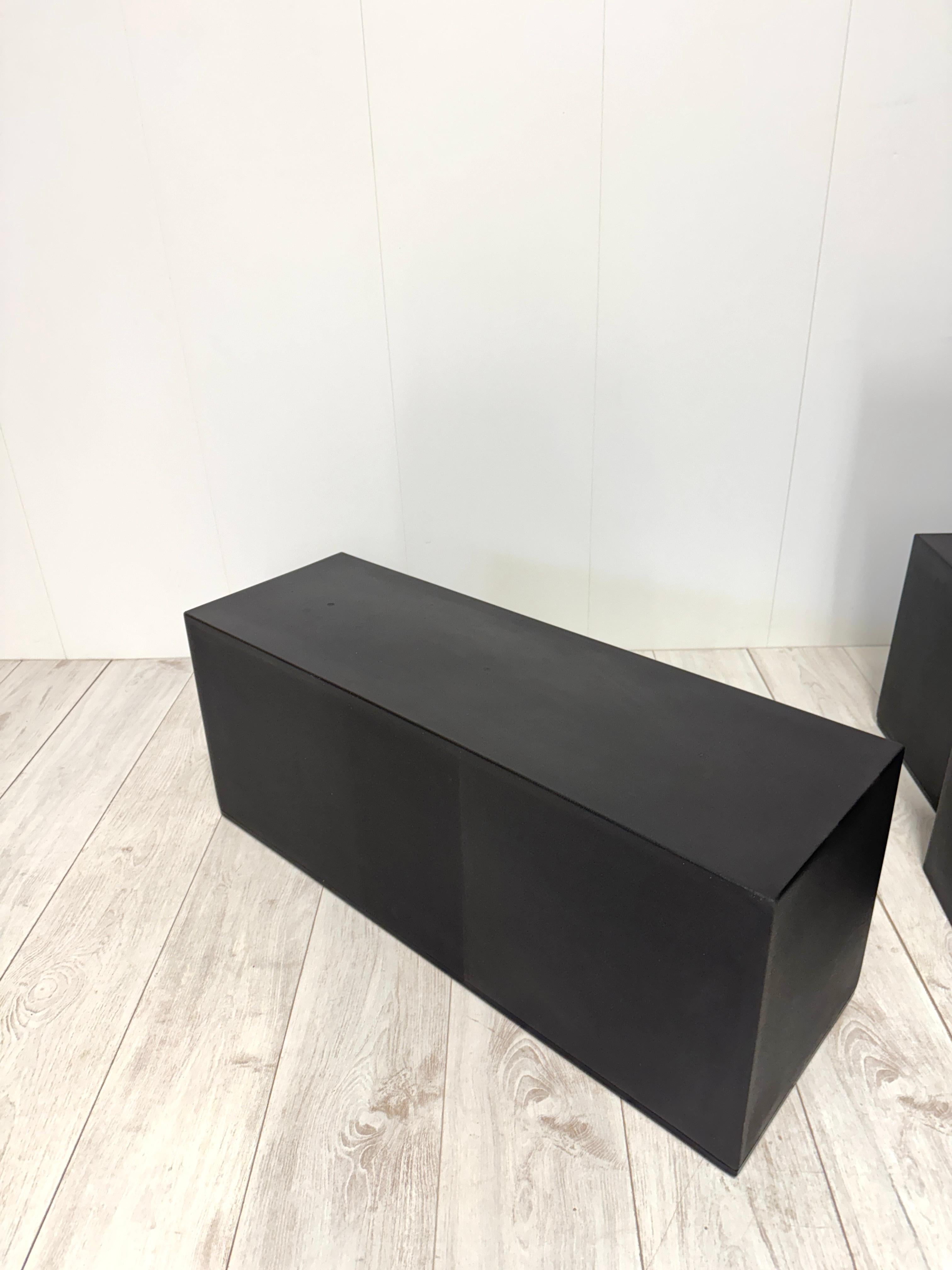 Mario Bellini, Tre tavolini serie Scacchi, prod. C&B, 1971 3