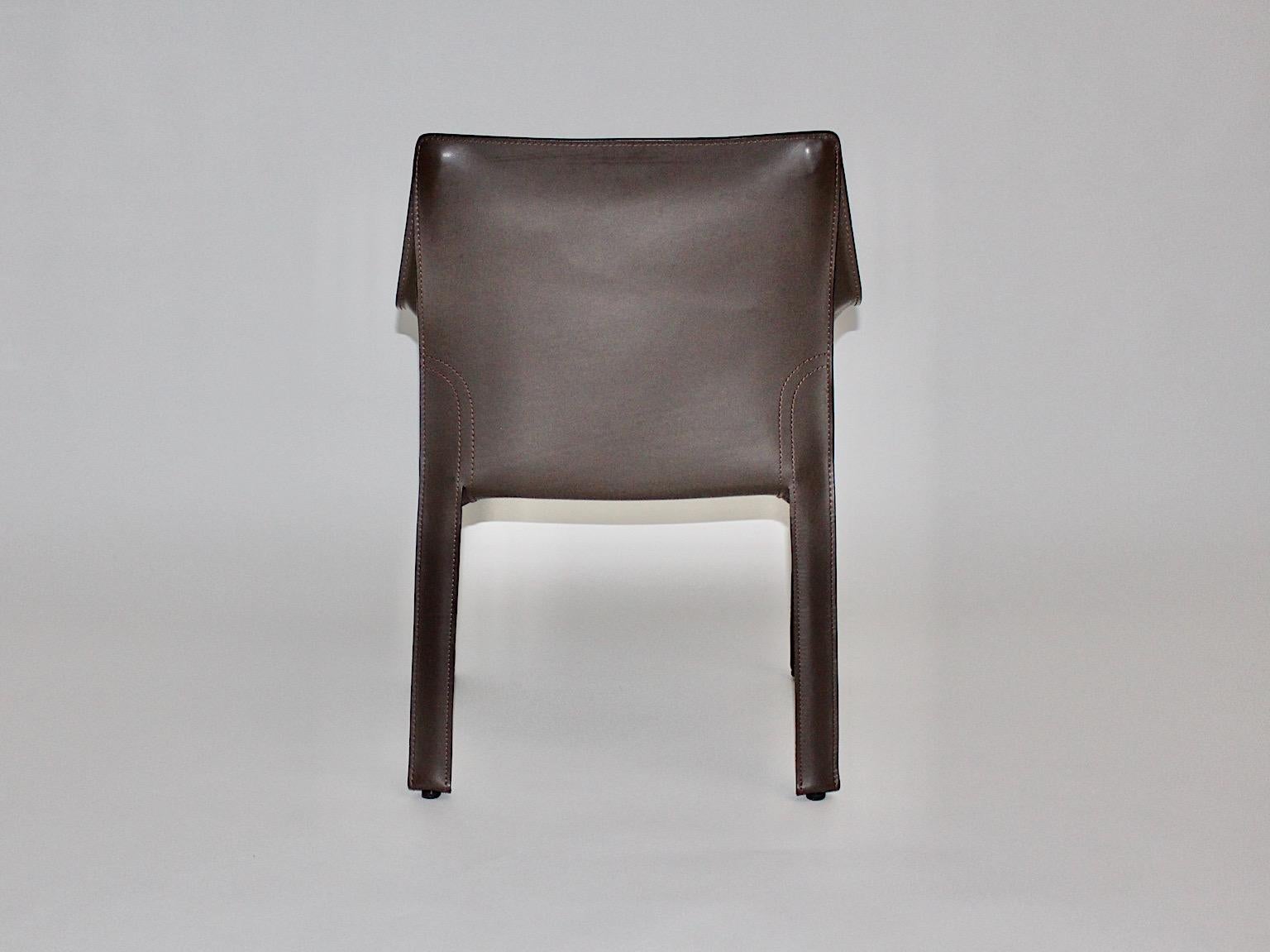 Mario Bellini Vintage Chocolate Brown Leather Dining Chairs Cassina 1970s Italy For Sale 4