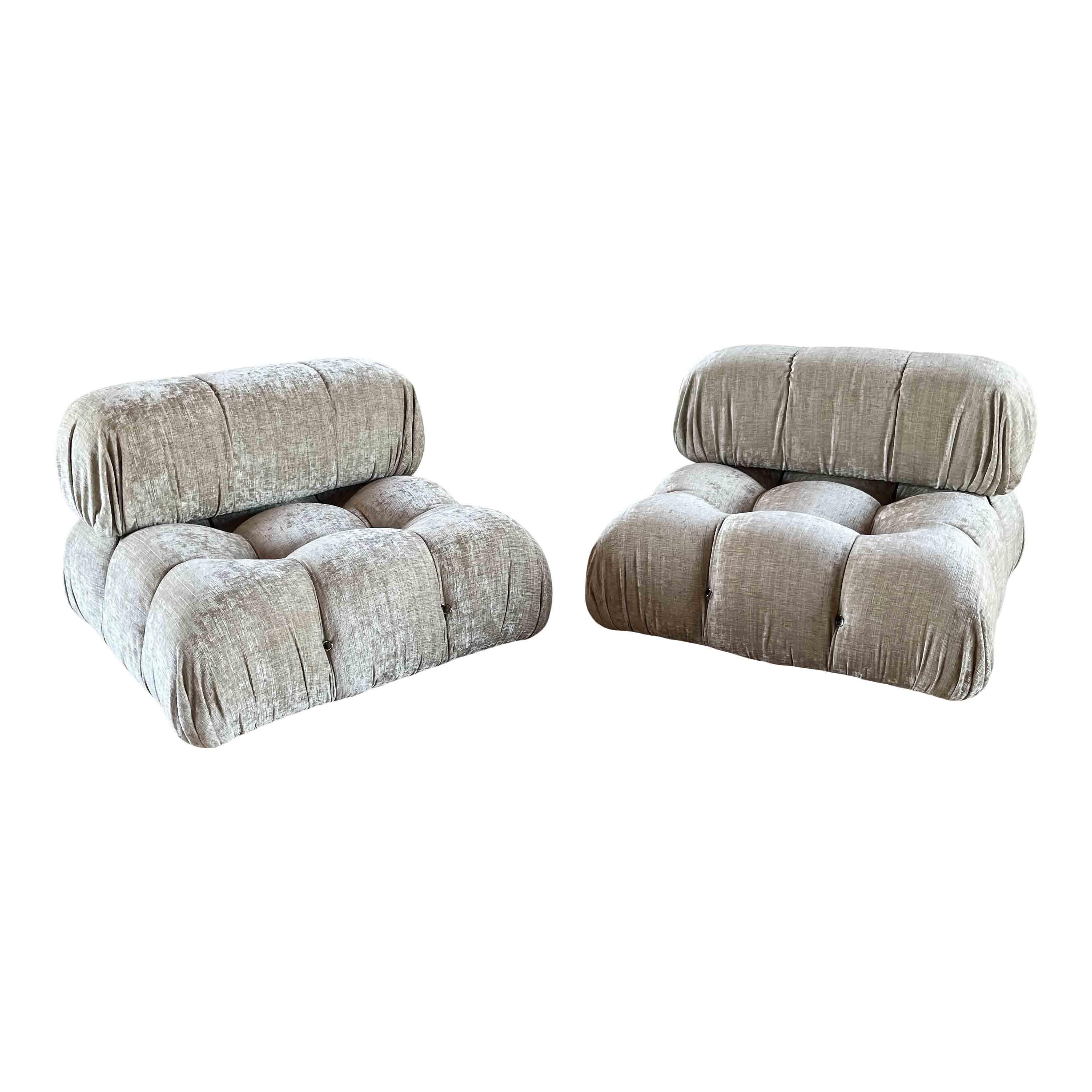 Space Age Mario Bellini White Velvet Camaleonda Sofa for B&B Italia, 1972, Set Of 2 For Sale