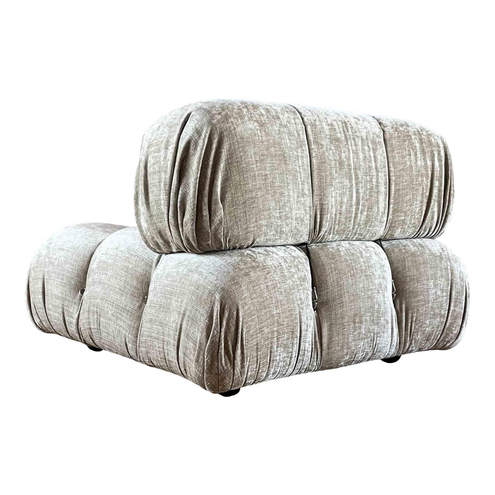 Mario Bellini Camaleonda Sofa aus weißem Samt für B&B Italia, 1972, 2er-Set im Angebot 1