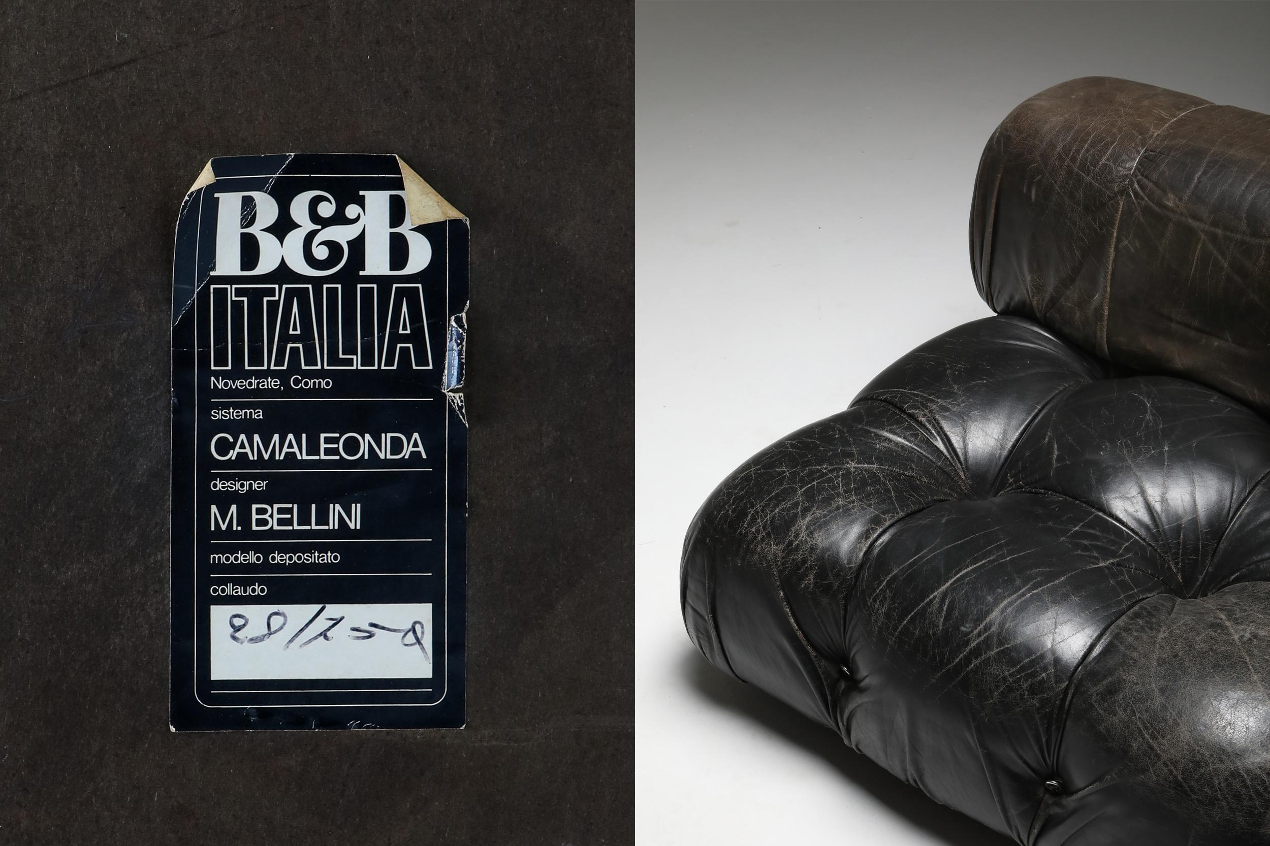 Mario Bellini's 'Camaleonda' Lounge Chairs in Original Black Leather 6