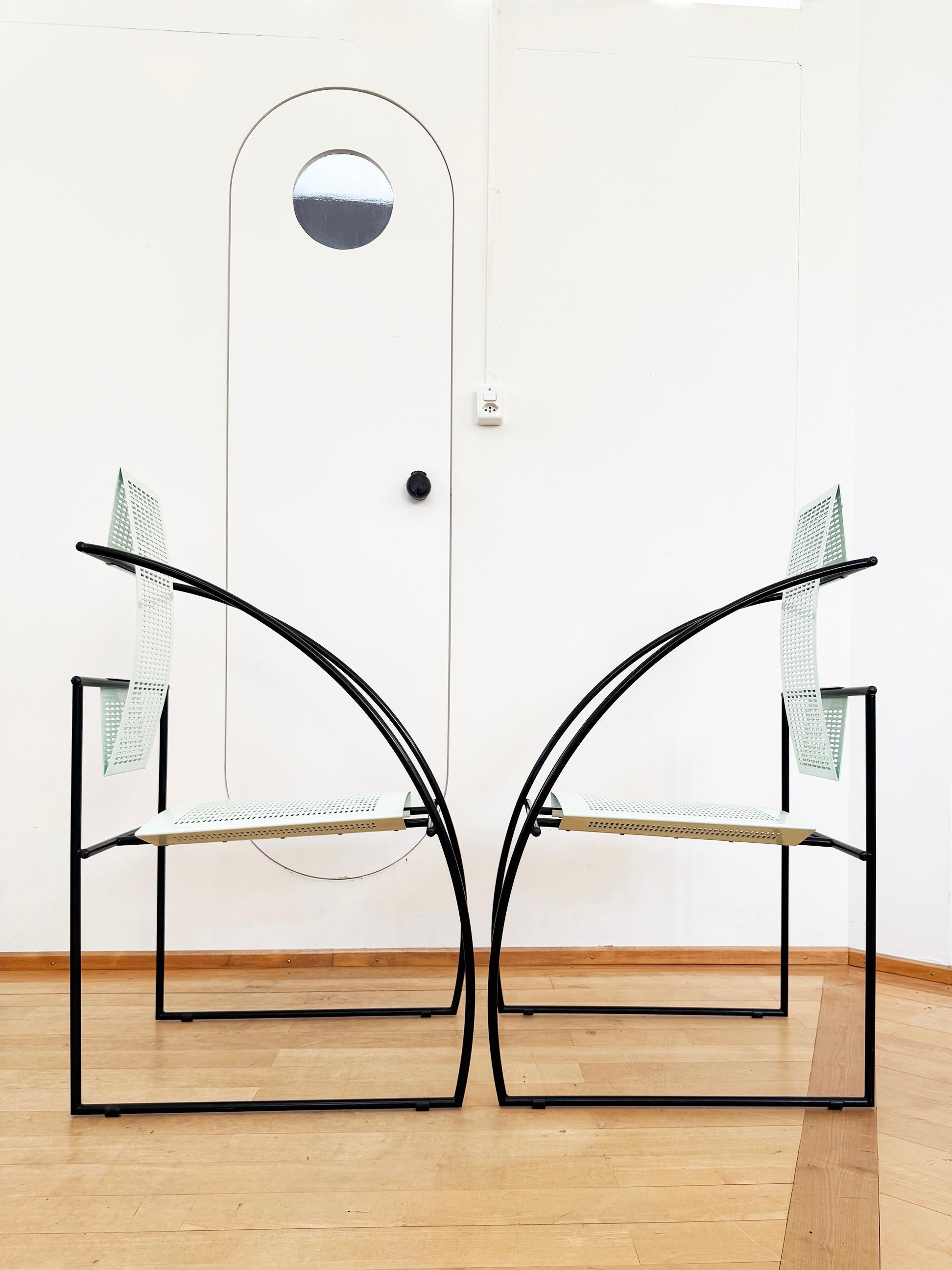 Mario Botta PAIR La Quinta Mint Green + Black Chairs Alias Switzerland 1985 2pc en vente 6