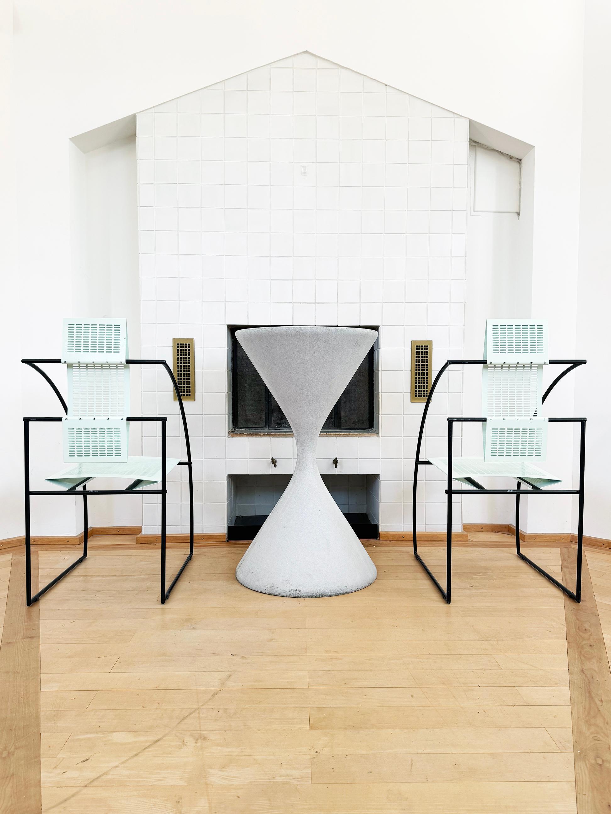 Mario Botta PAIR La Quinta Mint Green + Black Chairs Alias Switzerland 1985 2pc Excellent état - En vente à Basel, BS