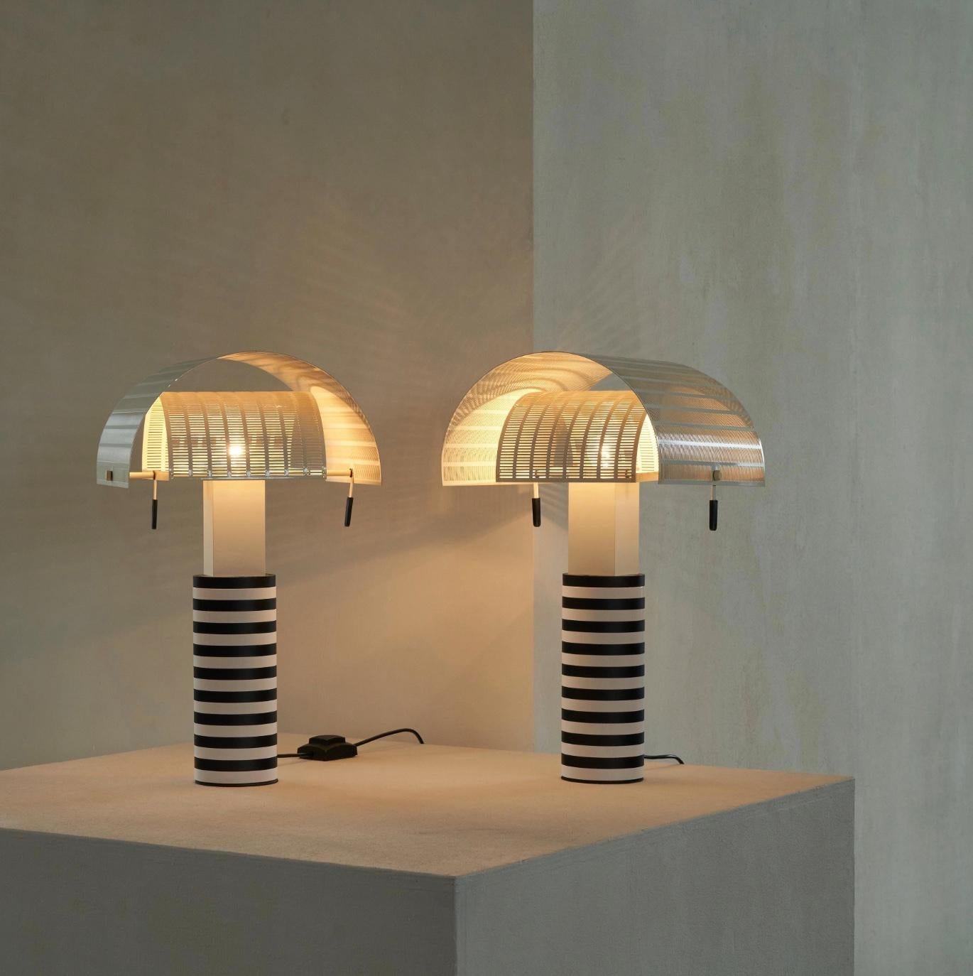 Mario Botta, Paar Vintage-Tischlampen „Shogun“ für Artemide, 1986  (Metall) im Angebot