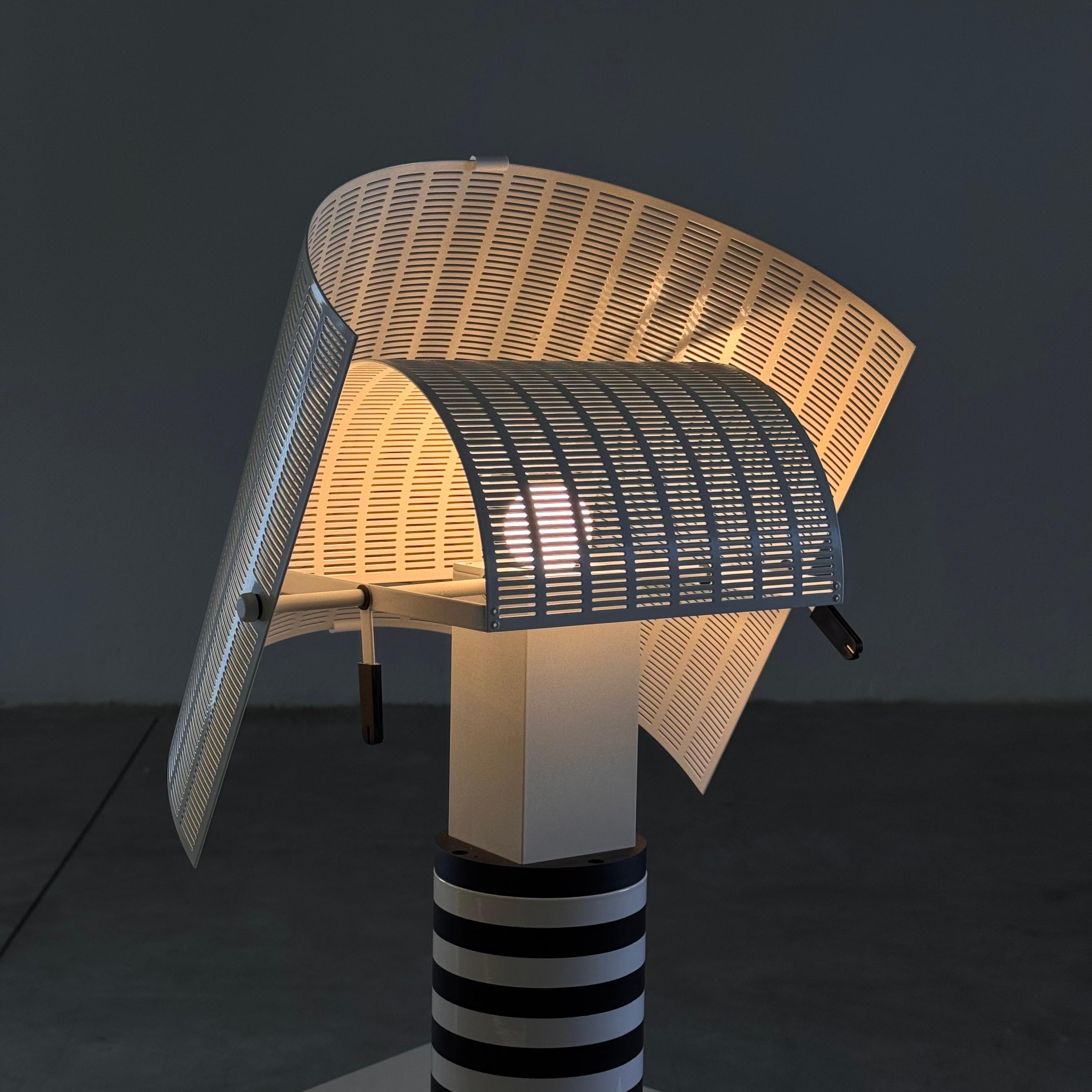 Mario Botta 'Shogun' Table Lamp for Artemide, Italy, 1986 In Good Condition For Sale In Brescia, Brescia