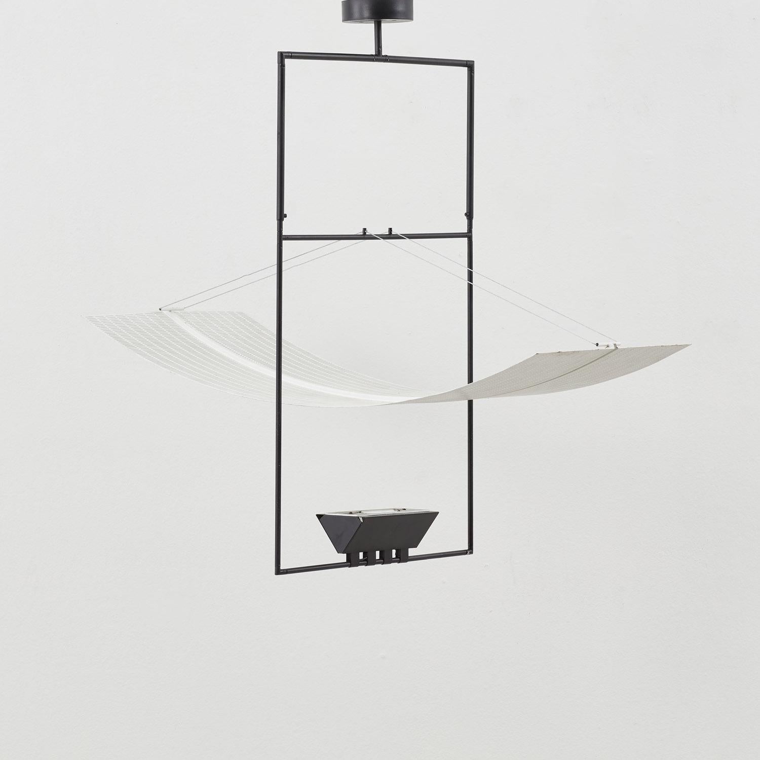 Mario Botta Zefiro-Kronleuchter für Artemide, Italien, 1980 (Geschmiedet) im Angebot