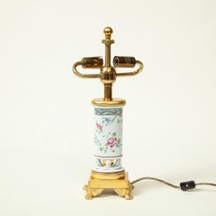 Mario Buatta Chinese Export Style Porcelain Table Lamp