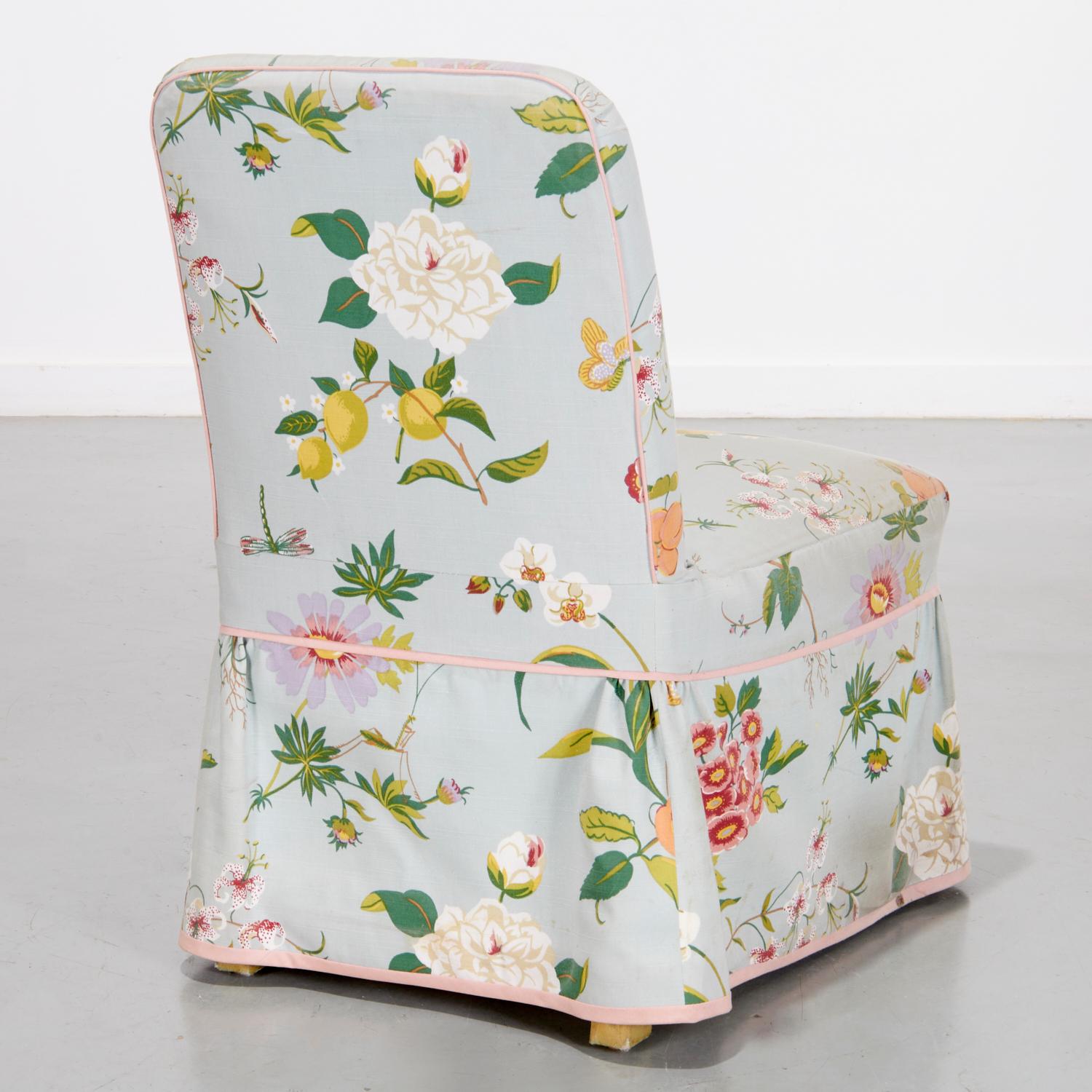 Hand-Crafted Mario Buatta Custom Slipper Chair in Floral Fabric - Barbara J. Walters Estate