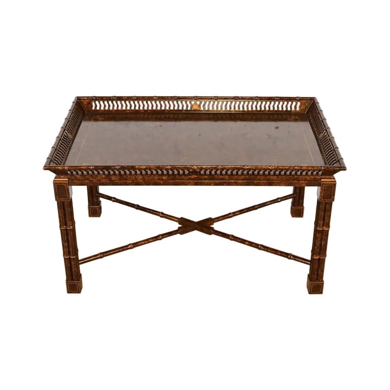 Mario Buatta für John Widdicomb Hollywood Regency Chinoiserie Couchtisch im Angebot