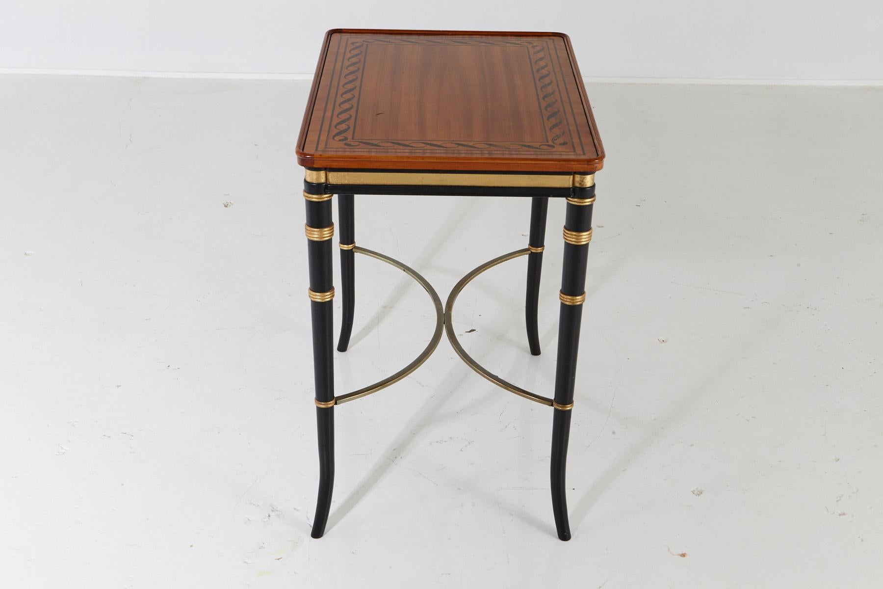 Mario Buatta for John Widdicomb Regency Style Ebonized End Table In Good Condition For Sale In Pau, FR