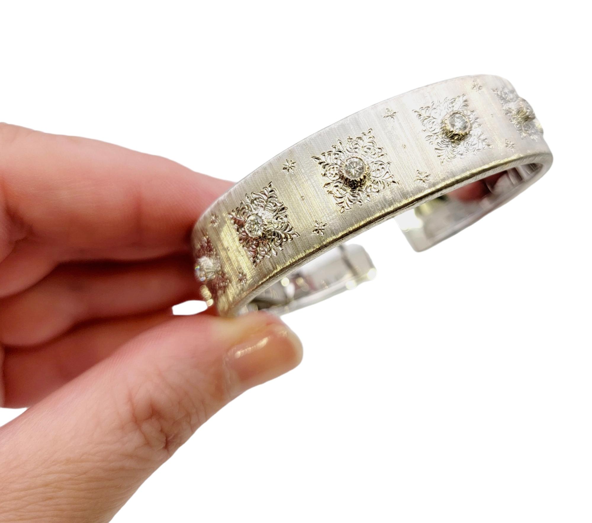 Mario Buccellati 18 Karat Rigato Finish White Gold and Diamond Cuff Bracelet For Sale 5