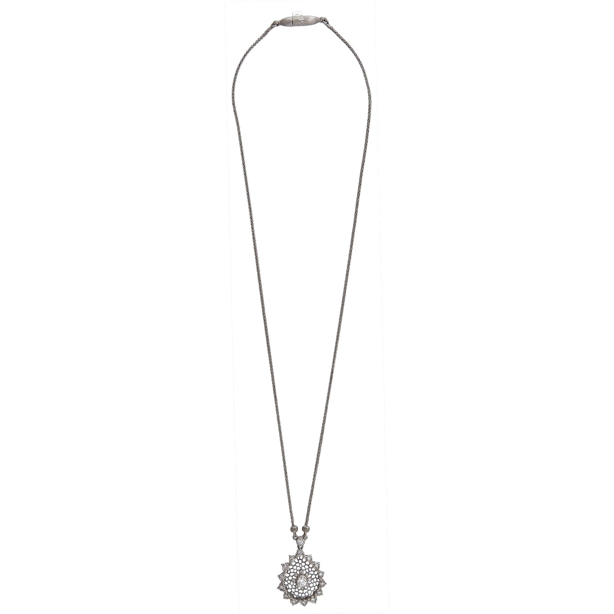 Mario Buccellati 18 Karat White Gold Diamond Necklace In New Condition In New York, NY