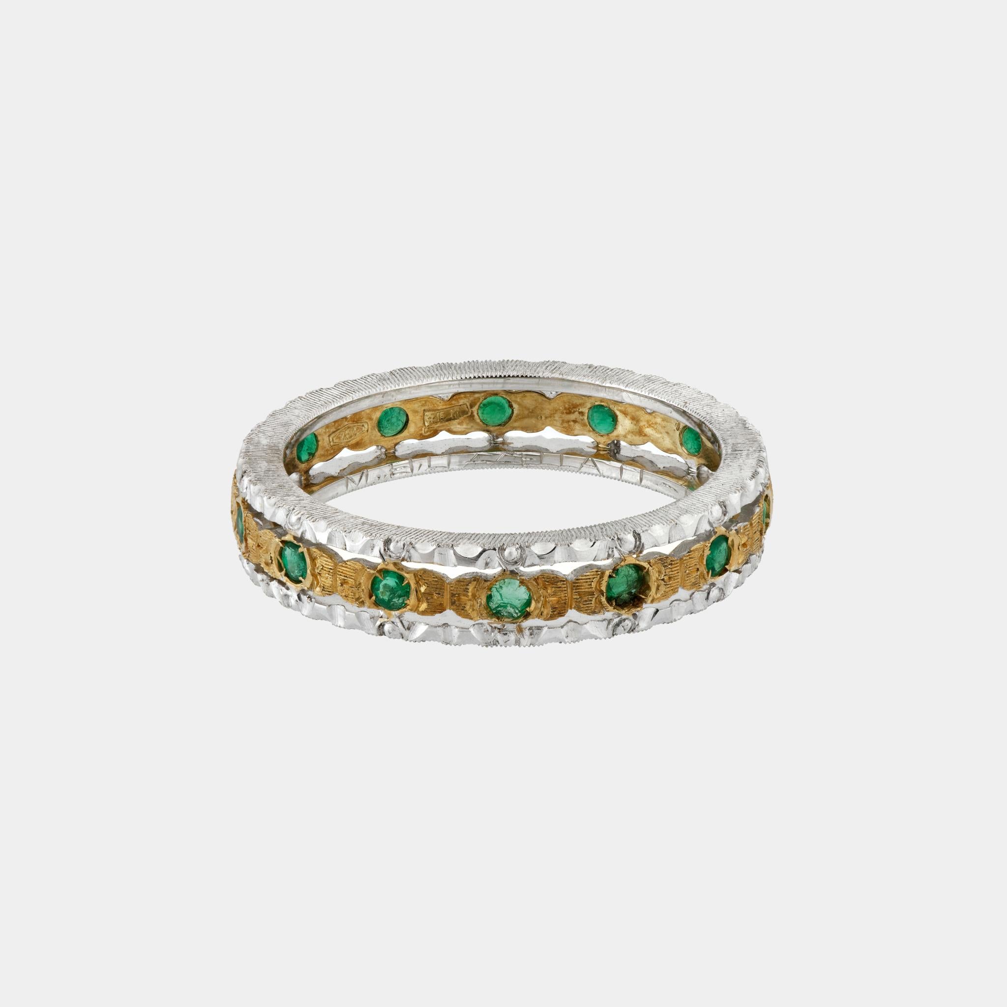 METAL TYPE: 18K Yellow and White Gold
STONE WEIGHT: 0.24ct twd
TOTAL WEIGHT: 3.8g
RING SIZE: 7
REFERENCE #: 15379-OCX
CONDITION: Pre-owned, Excellent condition.