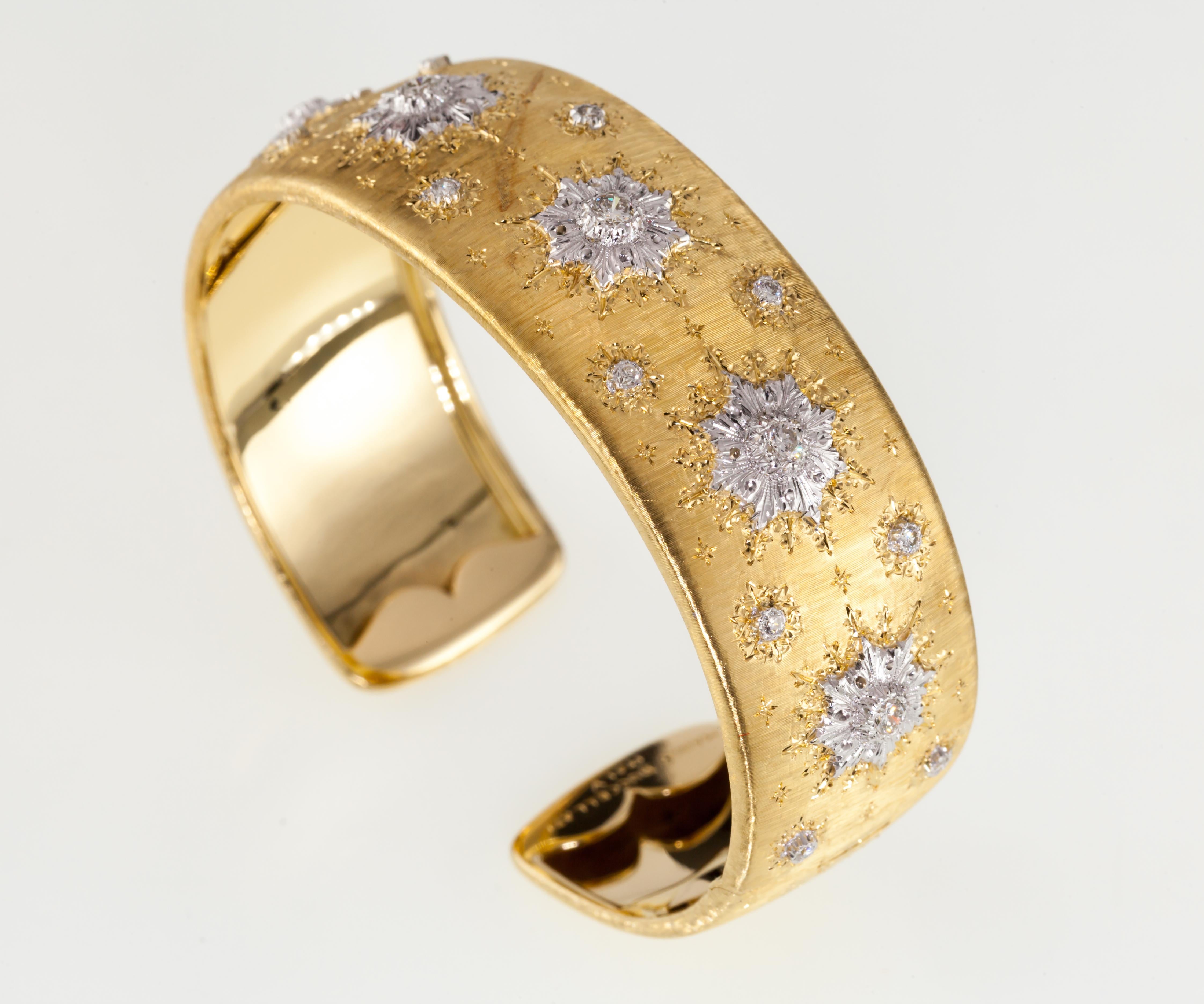 Mario Buccellati 18k Yellow and White Gold Diamond Cuff Bracelet w/ Original Box In Good Condition In Sherman Oaks, CA