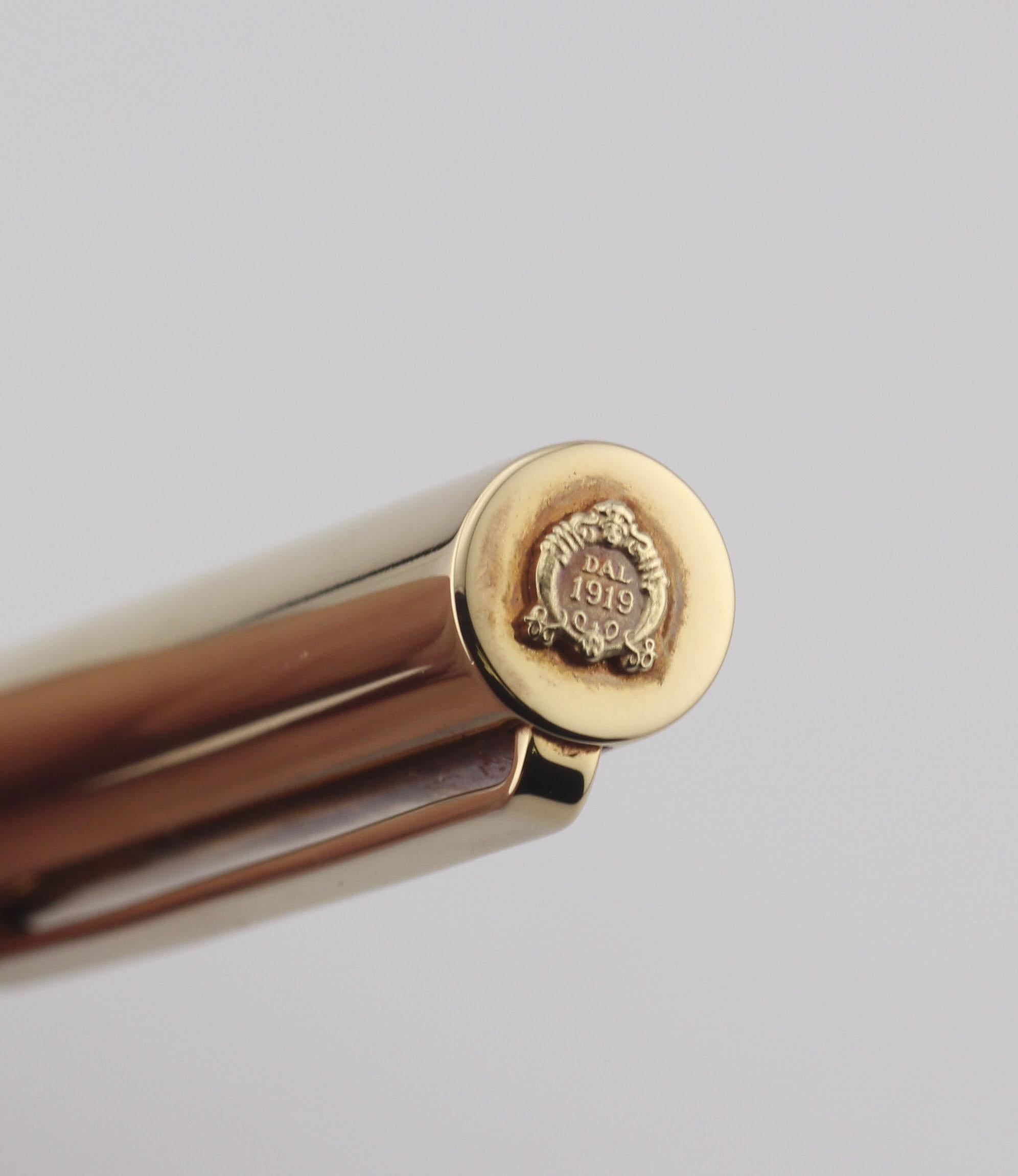 Mario Buccellati 18K Yellow Gold Roller Ball Pen with Box In Good Condition In Simpsonville, SC
