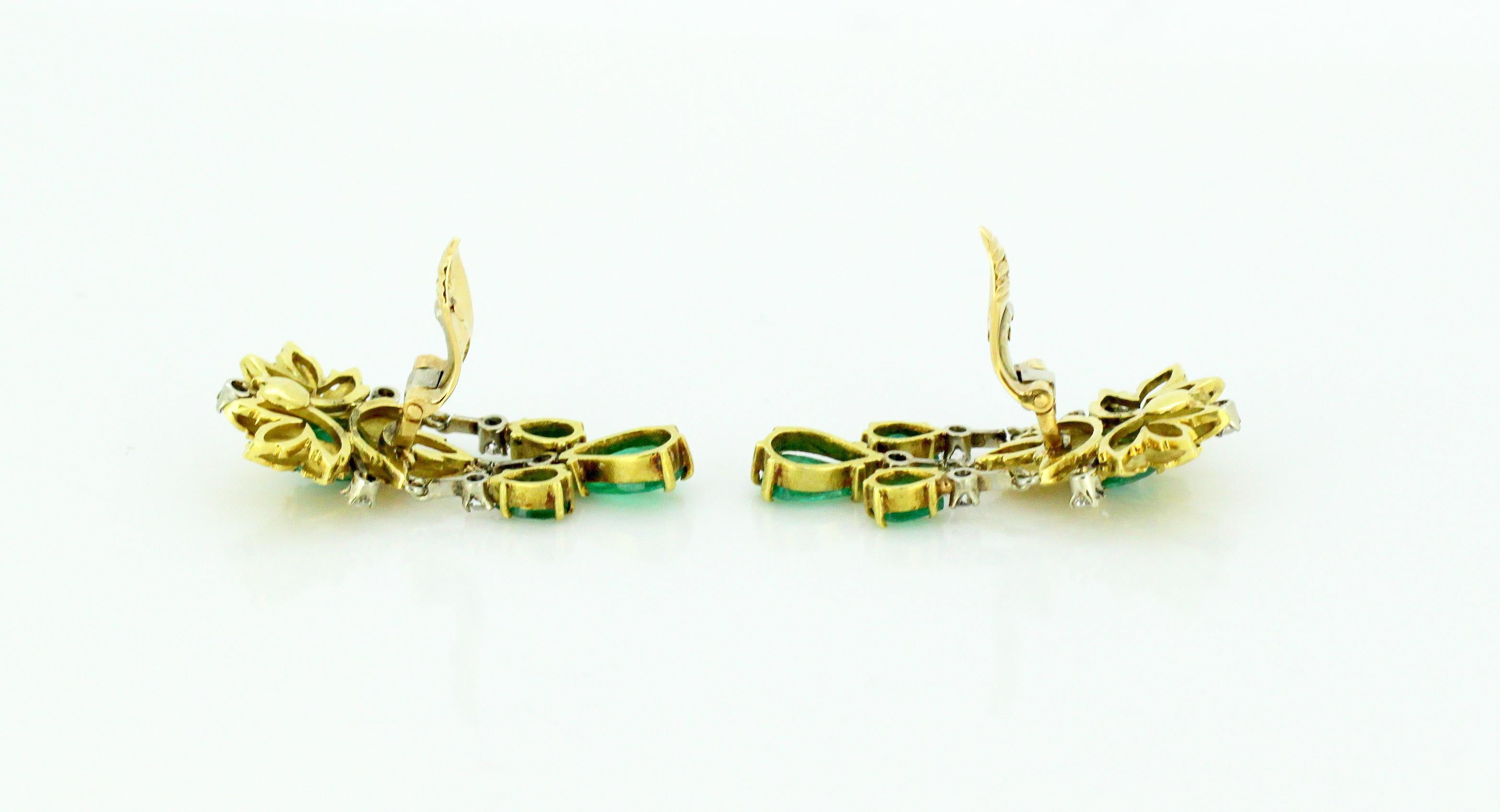 Mario Buccellati 18 Karat Gold Clip-On Earrings with Emeralds and Diamonds 5