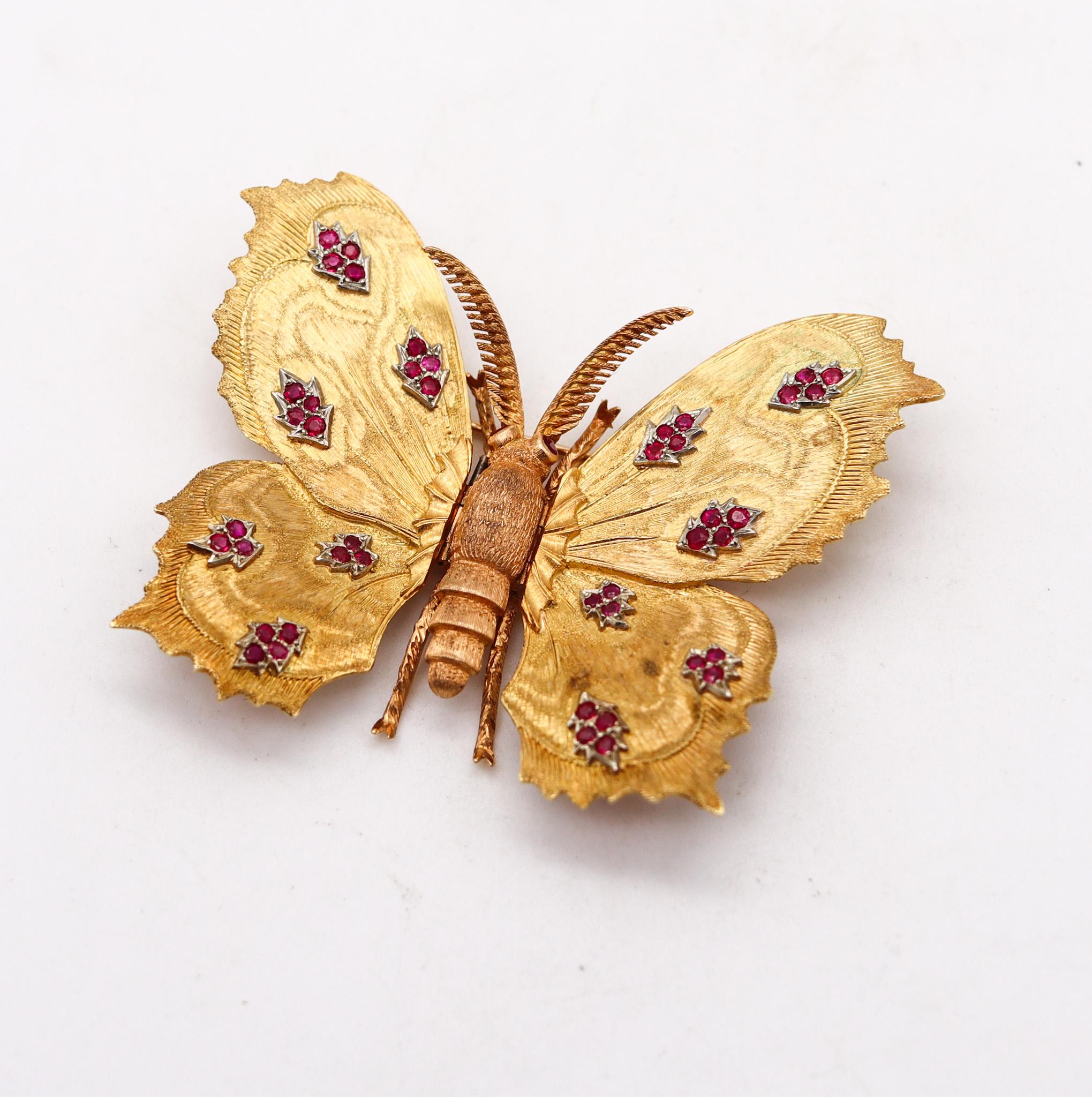 Women's or Men's Mario Buccellati 1970 Milan Butterfly Brooch In 18Kt Yellow Gold With Red Rubies