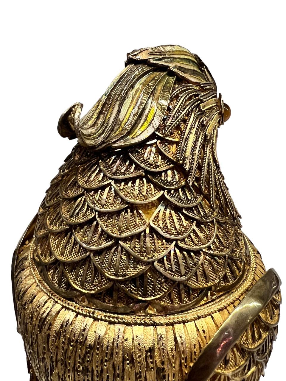 Pot en argent doré et émaillé représentant un perroquet, Mario Buccellati, 20e siècle 4