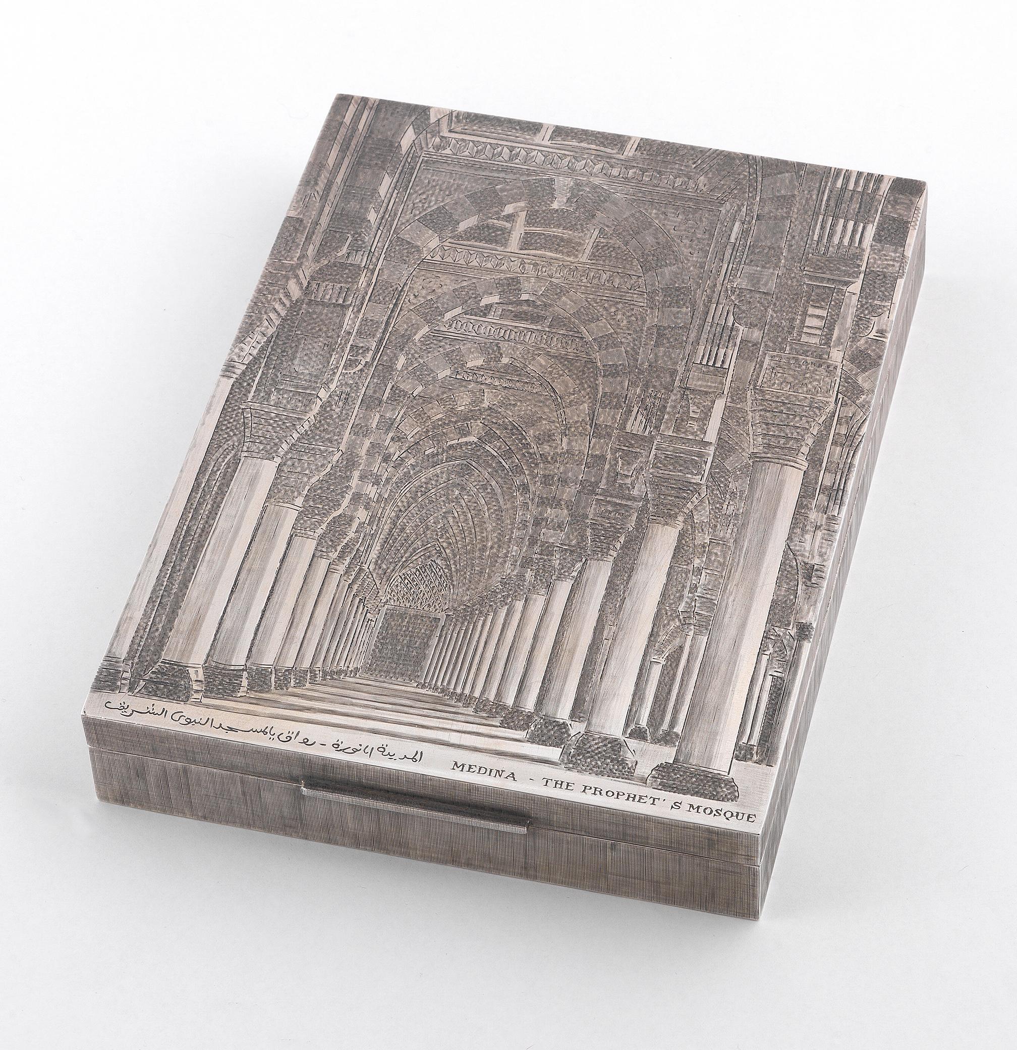Metalwork Mario Buccellati, a 20th Century Italian Silver Table Box