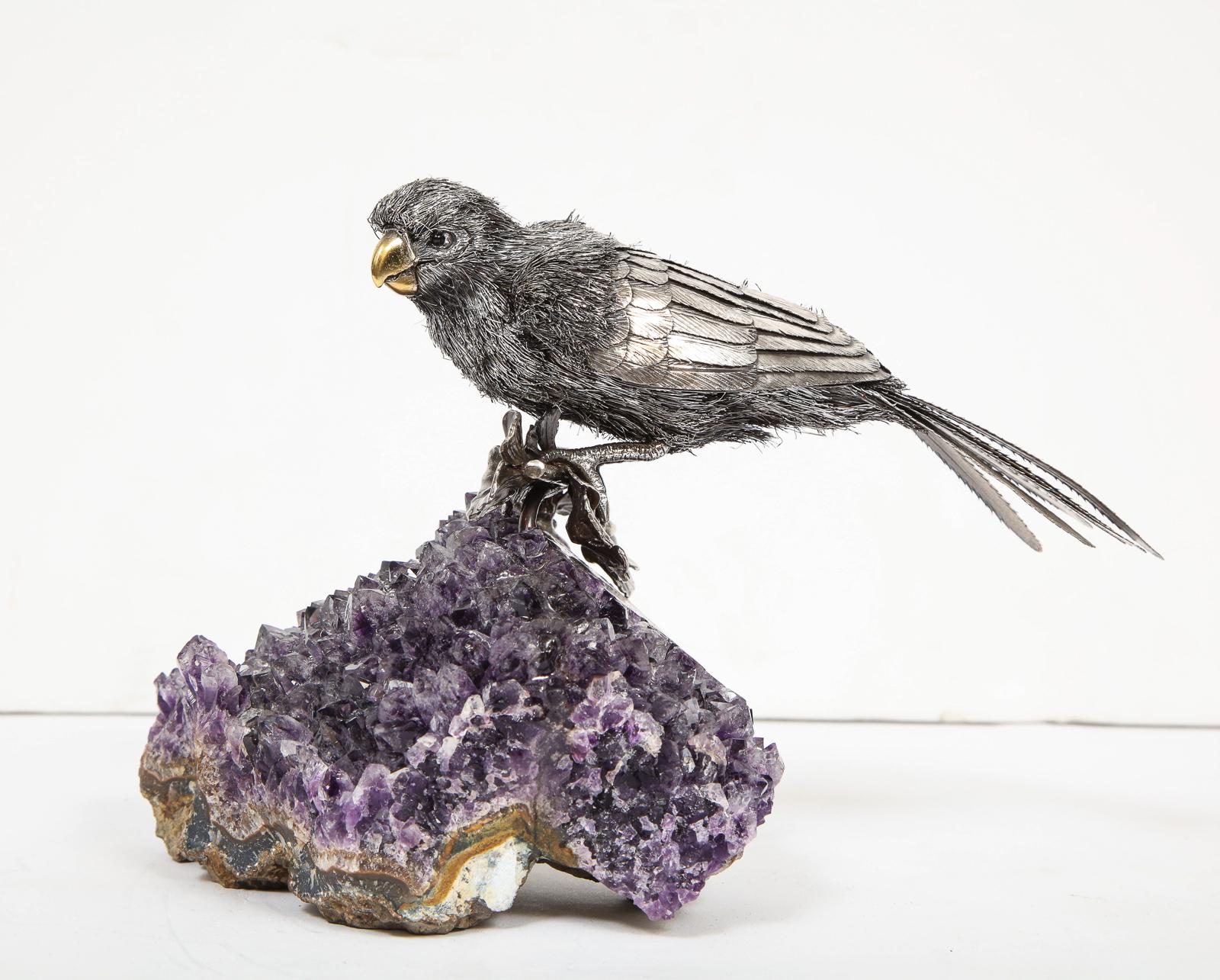 Mario Buccellati, an exceptional Italian silver parrot on amethyst,
circa 1970

Made in Milan Italy. 

Very fine quality and workmanship.

Measures: 7.5