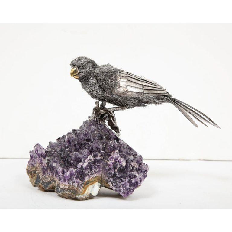 Mario Buccellati, An Exceptional Italian Silver Parrot on Amethyst, circa 1970

Made in Milan Italy. 

Very fine quality and workmanship.

Measures: 7.5