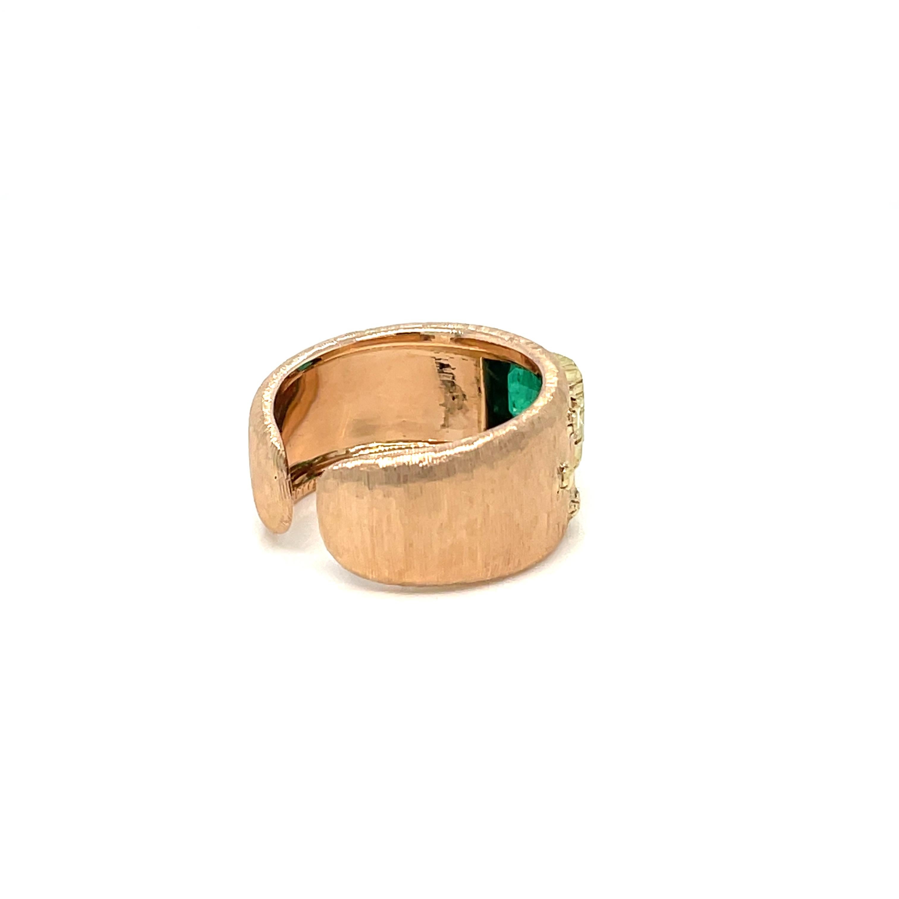 Women's Mario Buccellati Colombian Emerald Gold Band Ring