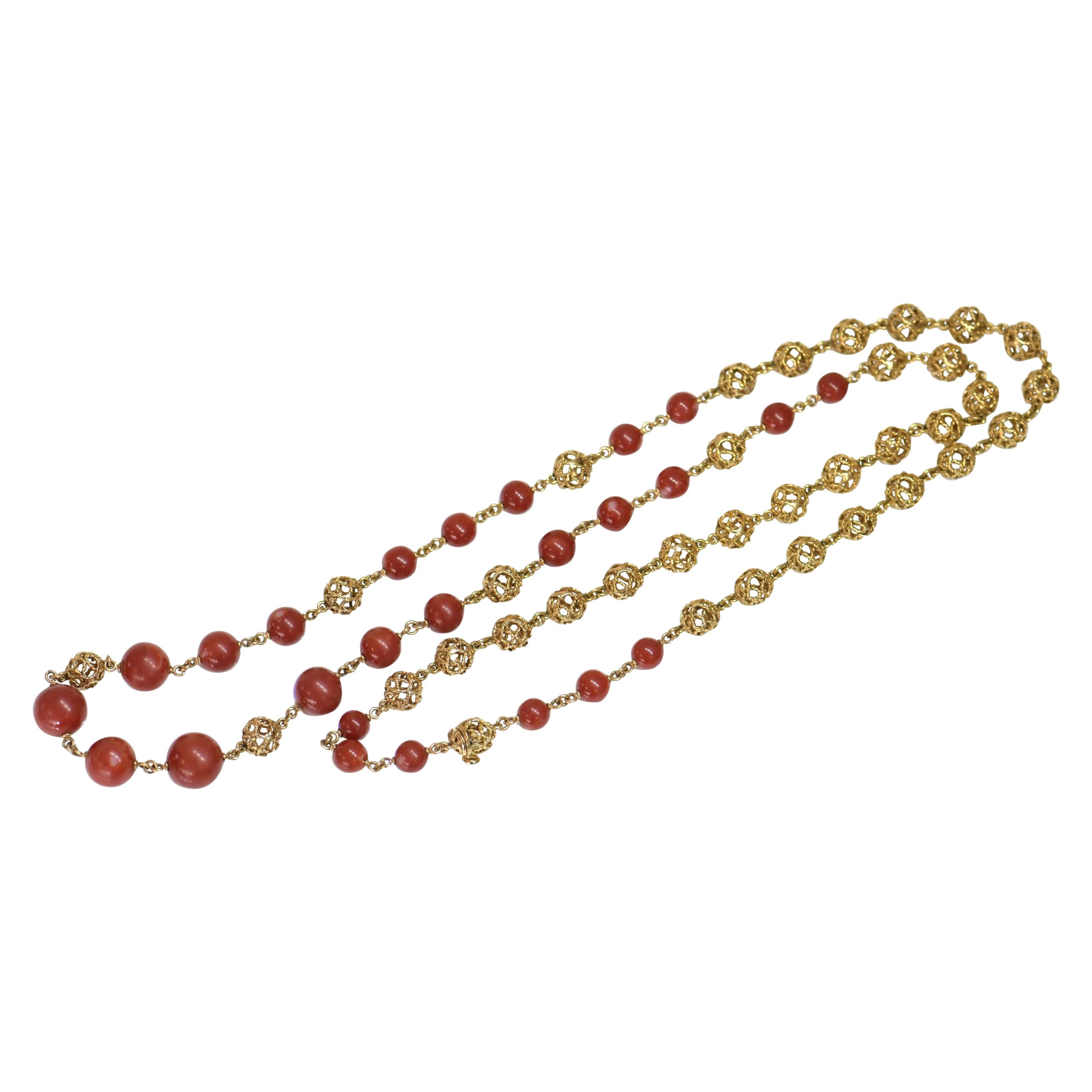 Mario Buccellati Coral and Gold Beads Necklace For Sale