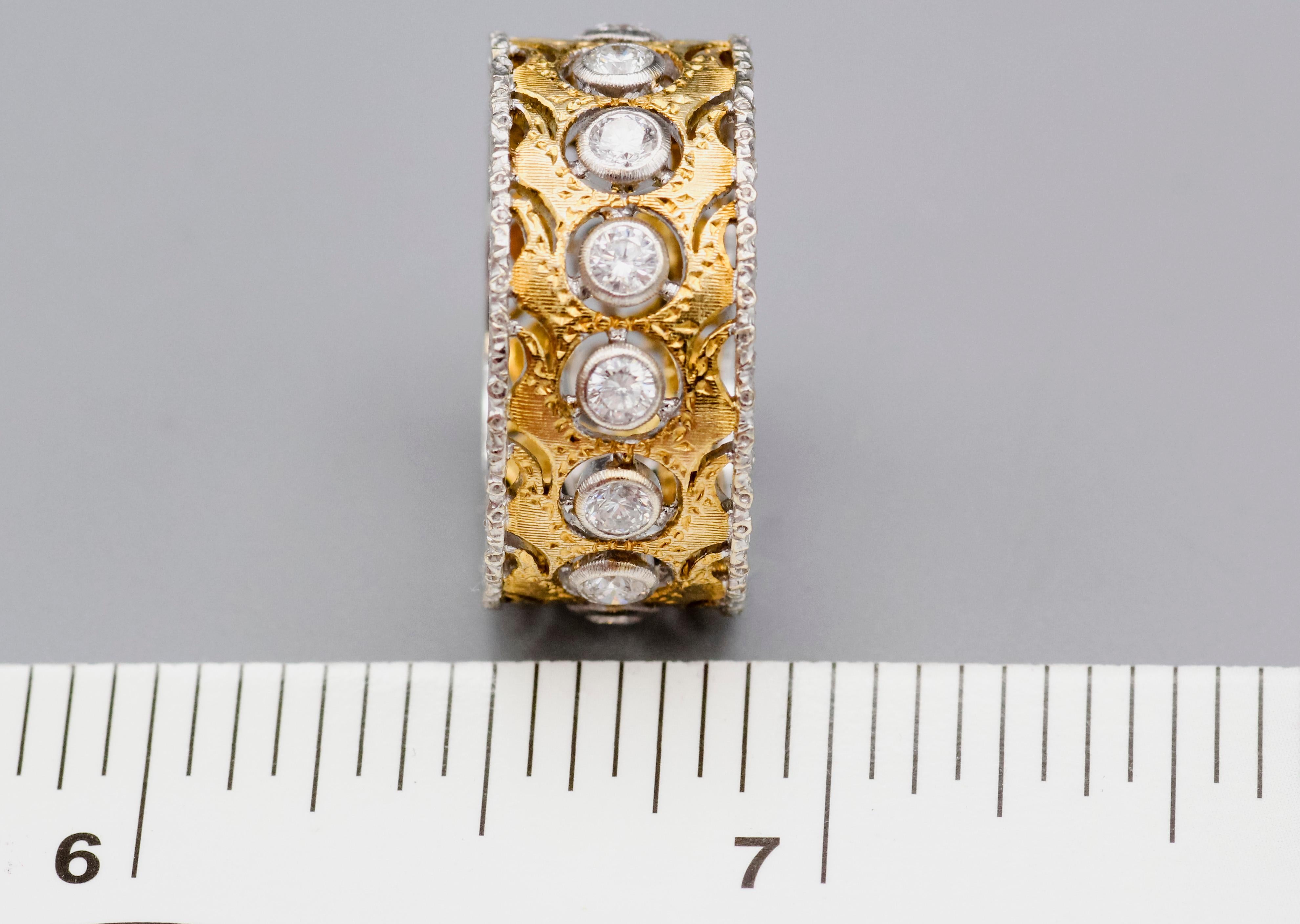 Mario Buccellati  Diamond 18k Two-Color Gold Band Ring In Good Condition For Sale In New York, NY