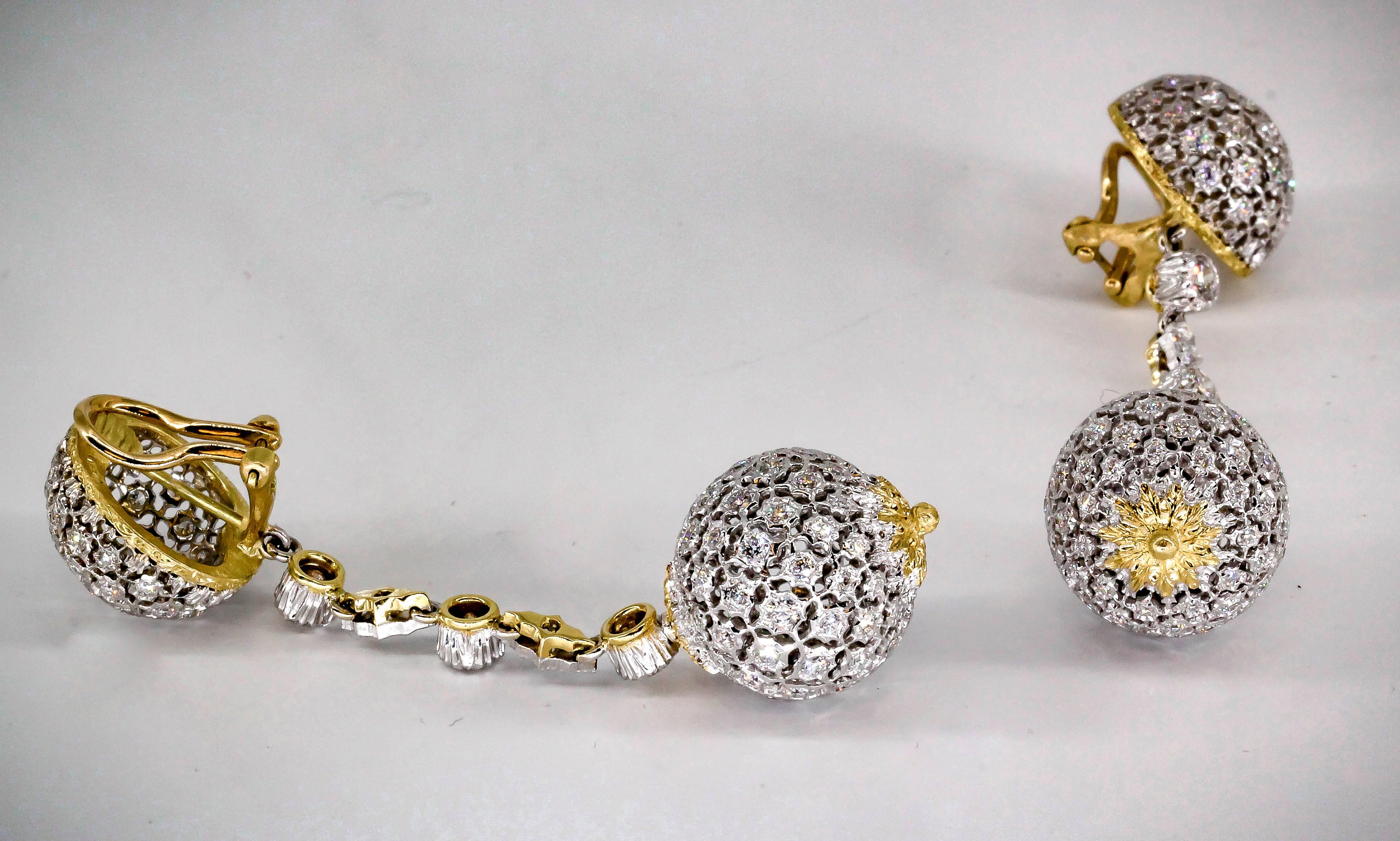 Mario Buccellati Diamond and Yellow Gold Earring Pendants In Excellent Condition In New York, NY