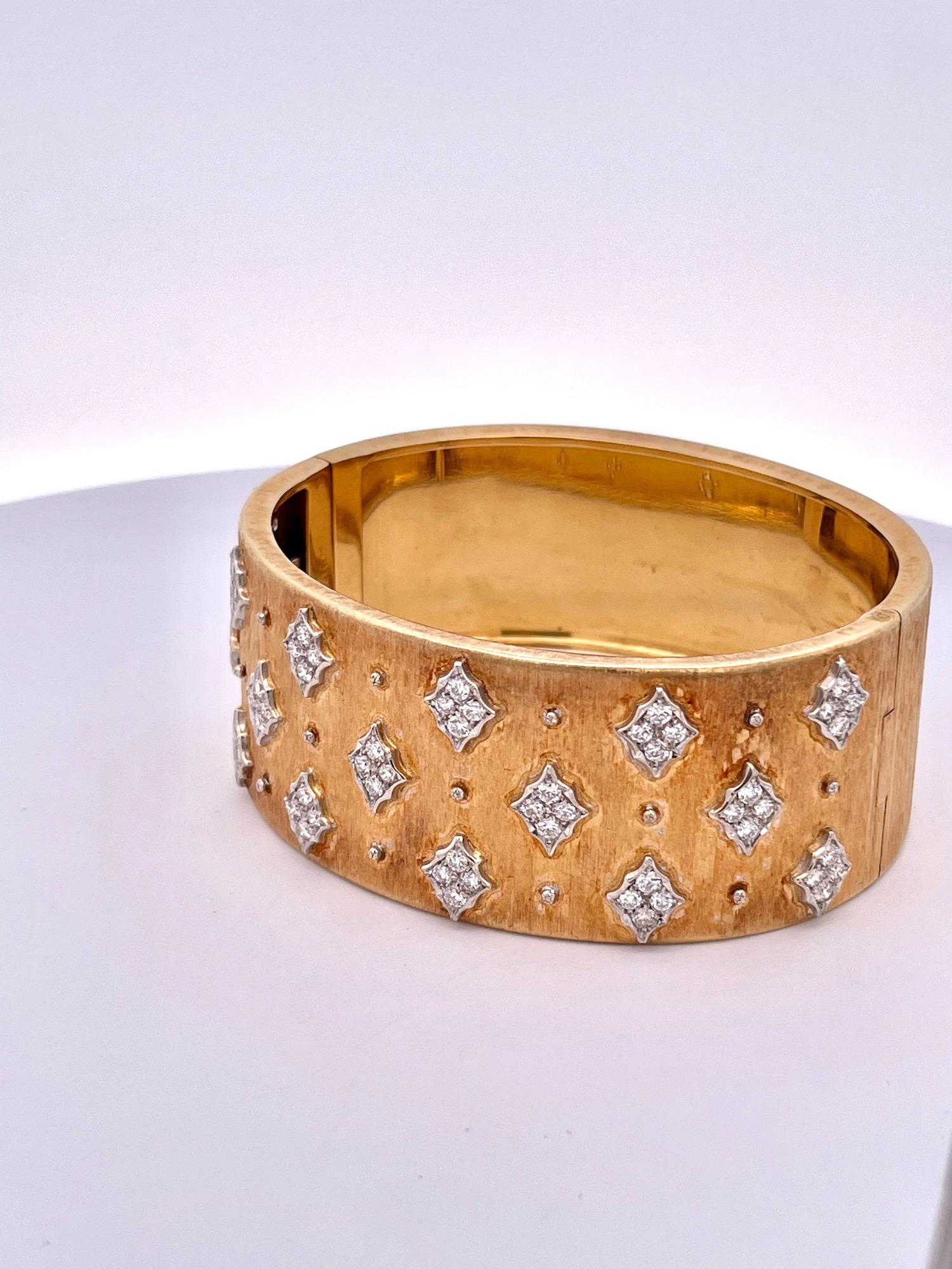 Artigiano Bracciale Mario Buccellati in oro con diamanti 18 carati in vendita