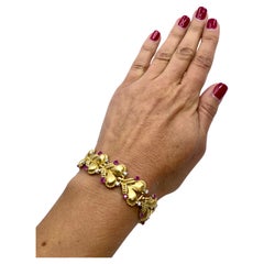 Mario Buccellati Gold Heart Design Bracelet with Gemstones