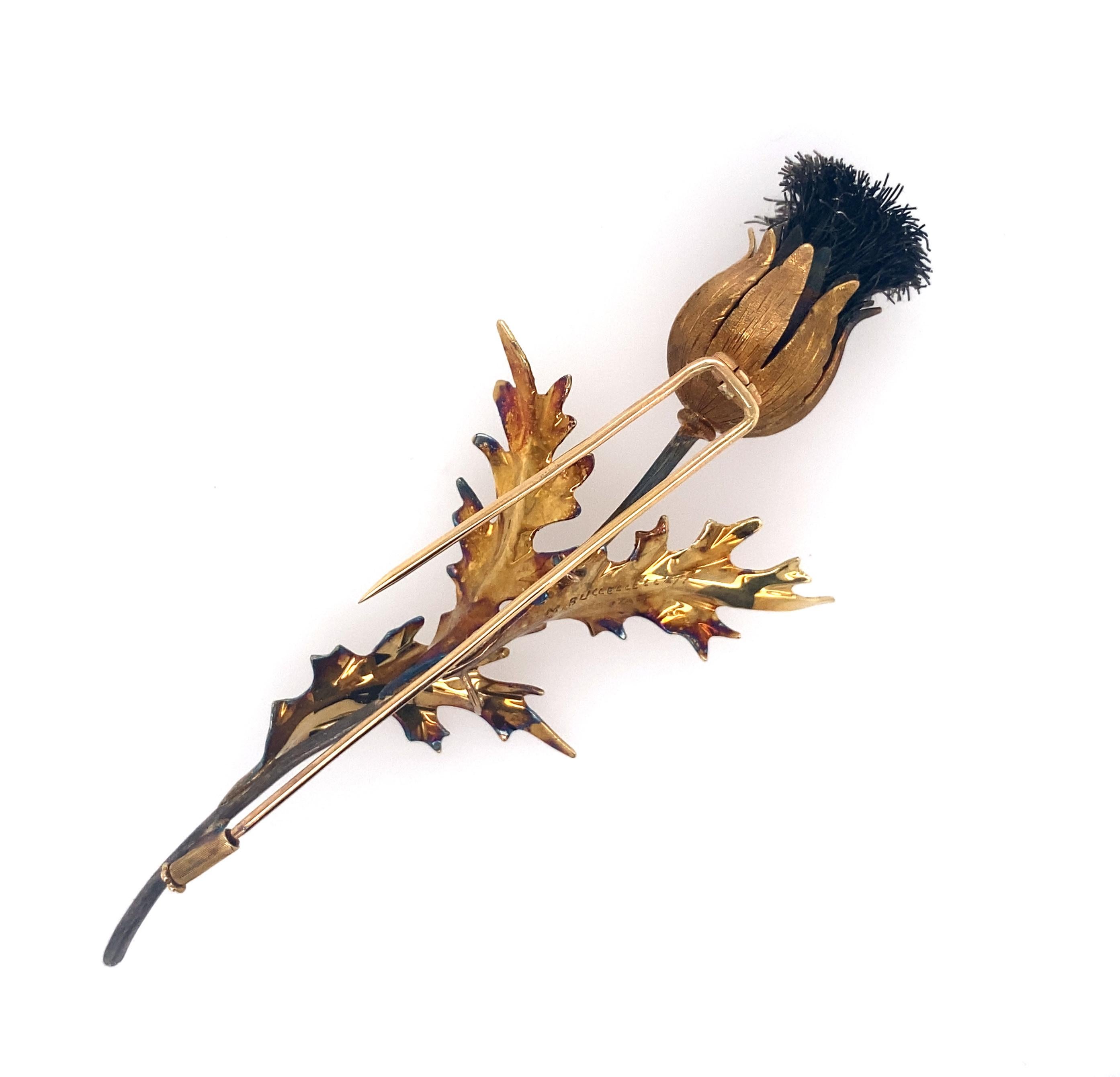 A vintage Mario Buccellati 18K yellow gold  thistle pin with leaves and a flowers. Italian, circa 1980. Approx. 10 cm long, weight 15.4 dwt. Signed M. Buccellati Italy with box.