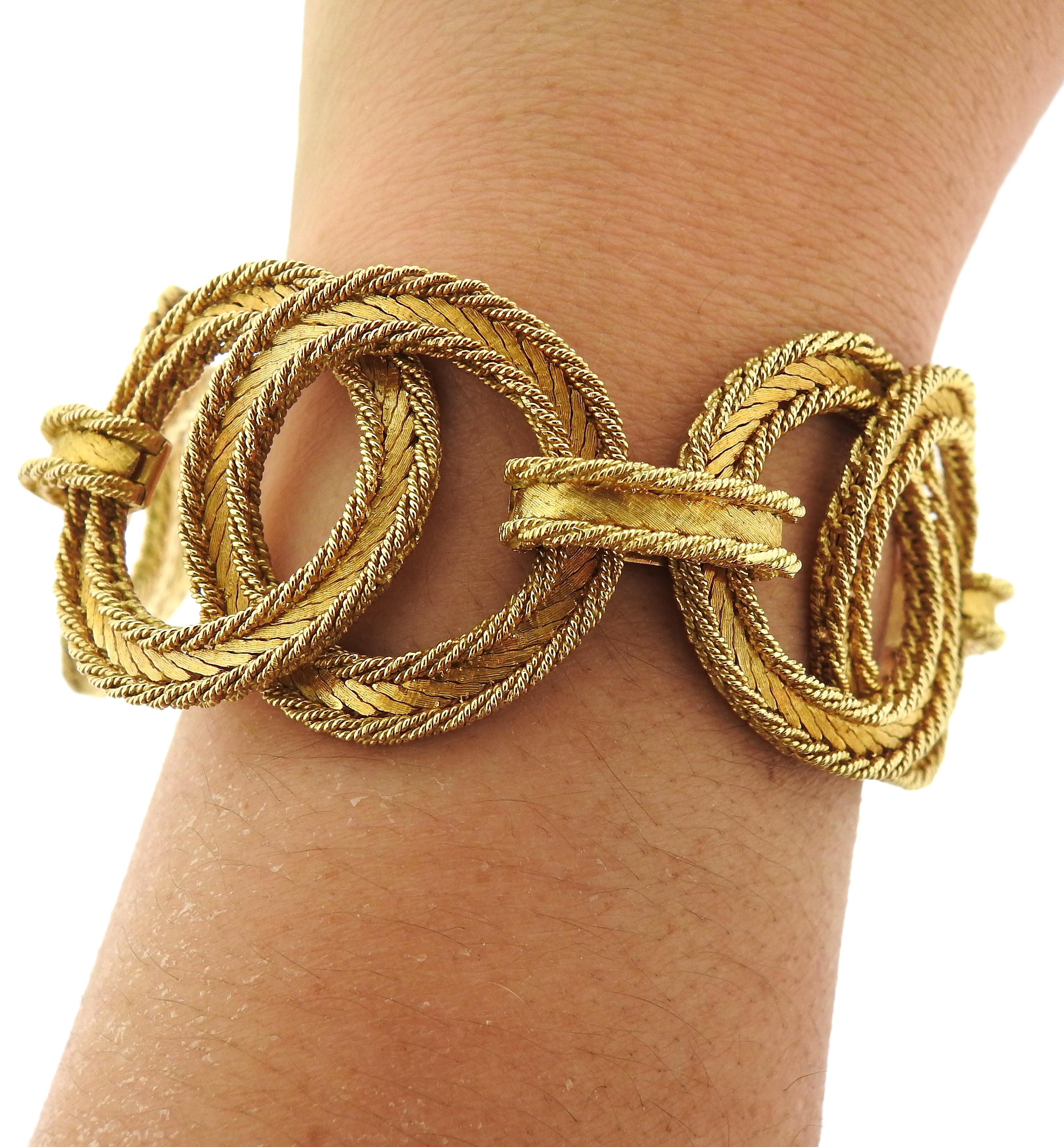 Mario Buccellati Large Circle Link Gold Bracelet 2