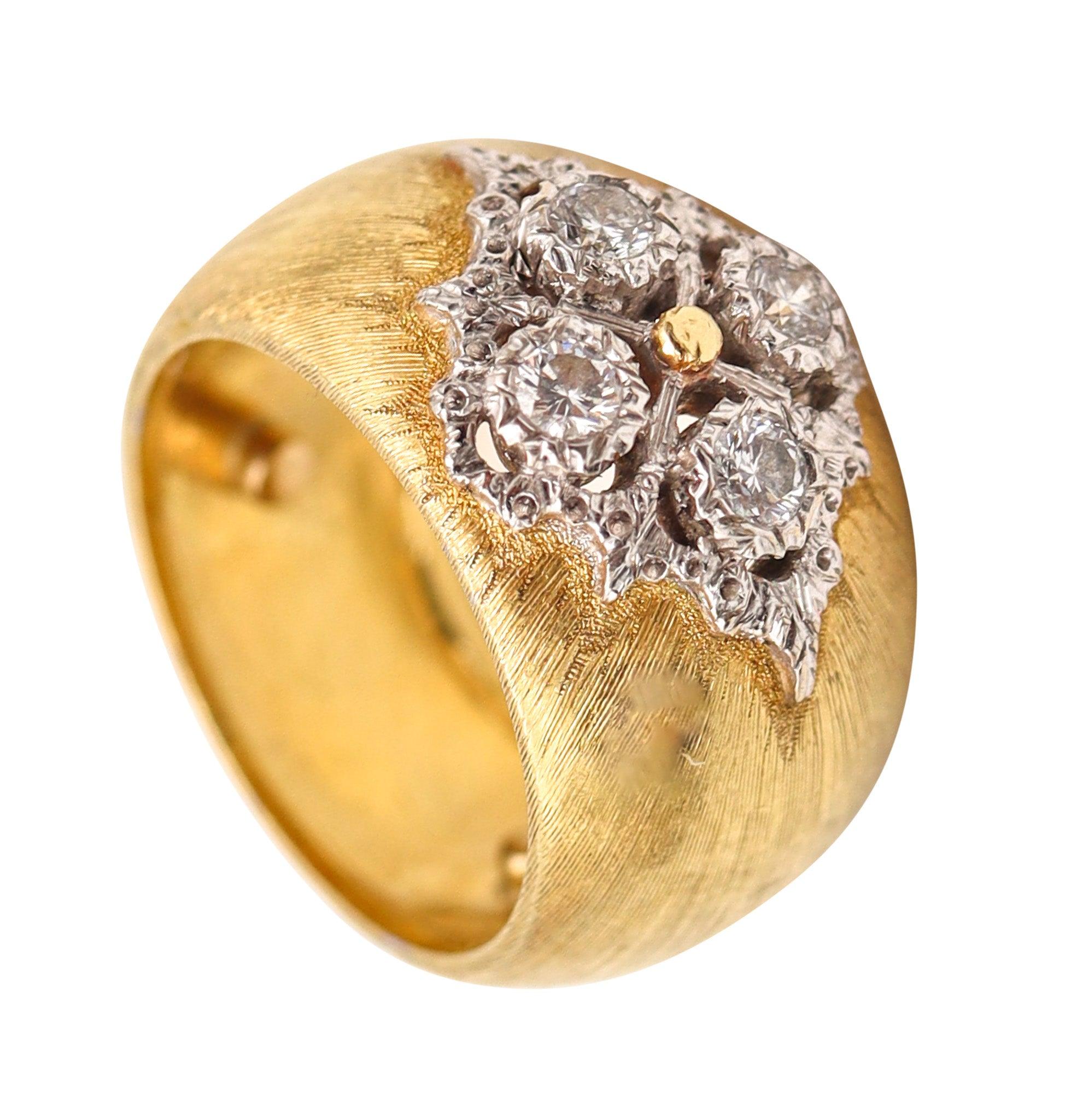 MARIO BUCCELLATI Milano Baroque Ring In Two Tones of 18Kt Gold With Diamonds For Sale