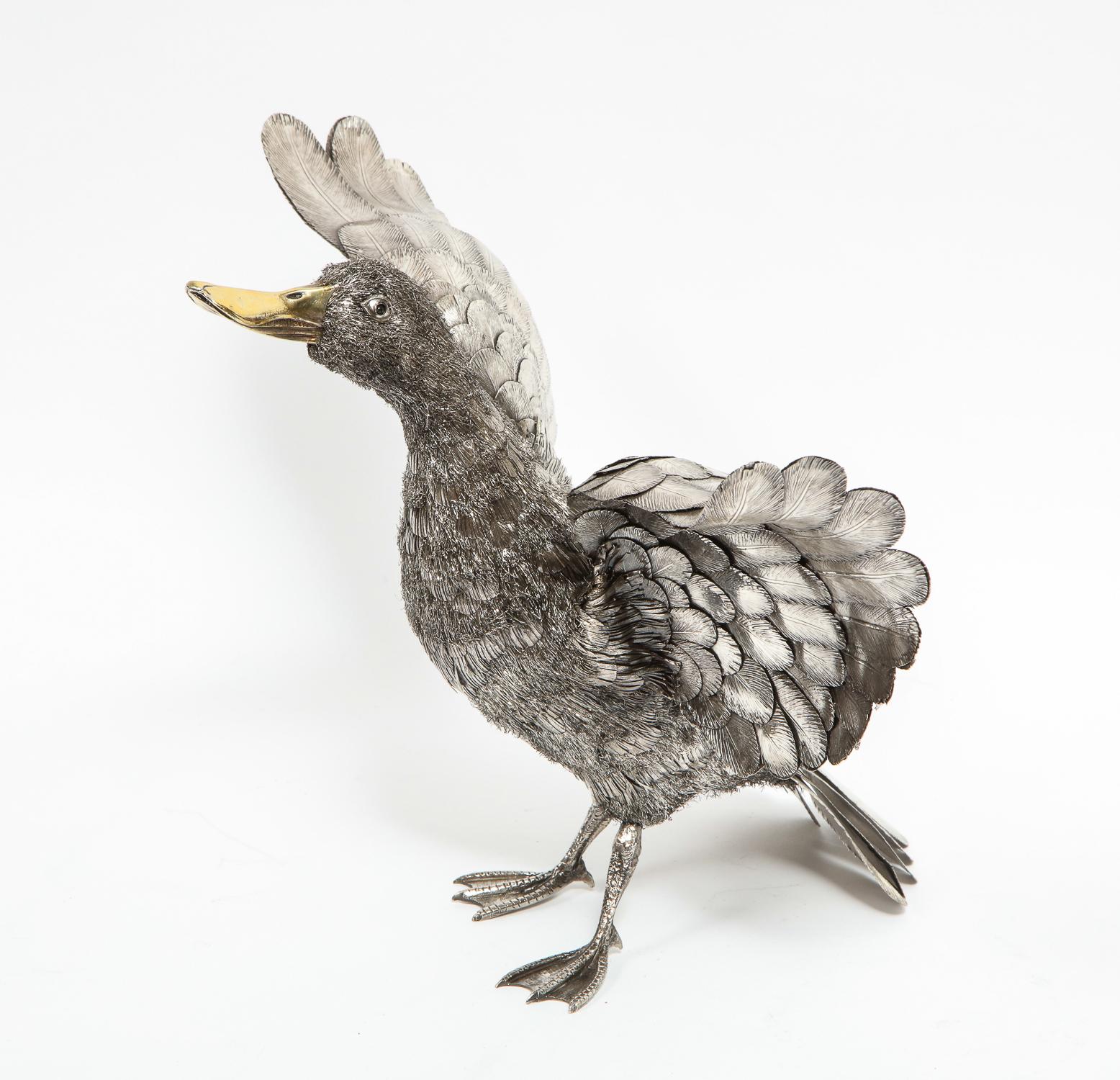 Mario Buccellati, Rare and Exceptional Italian Silver Furry Standing Duck In Excellent Condition In Queens, NY