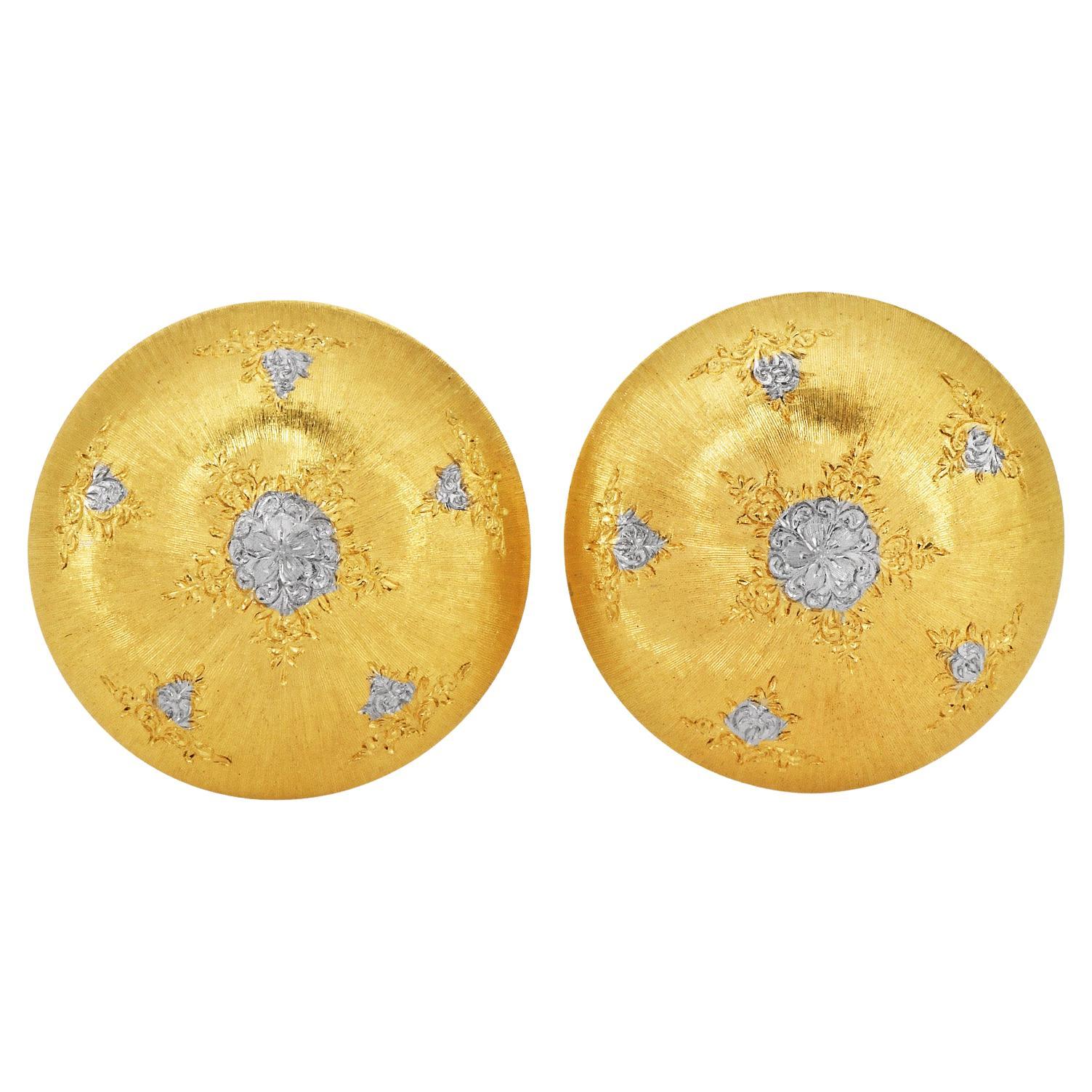 Pendientes de botón de oro de 18 quilates con acabado satinado Mario Buccellati Rigato