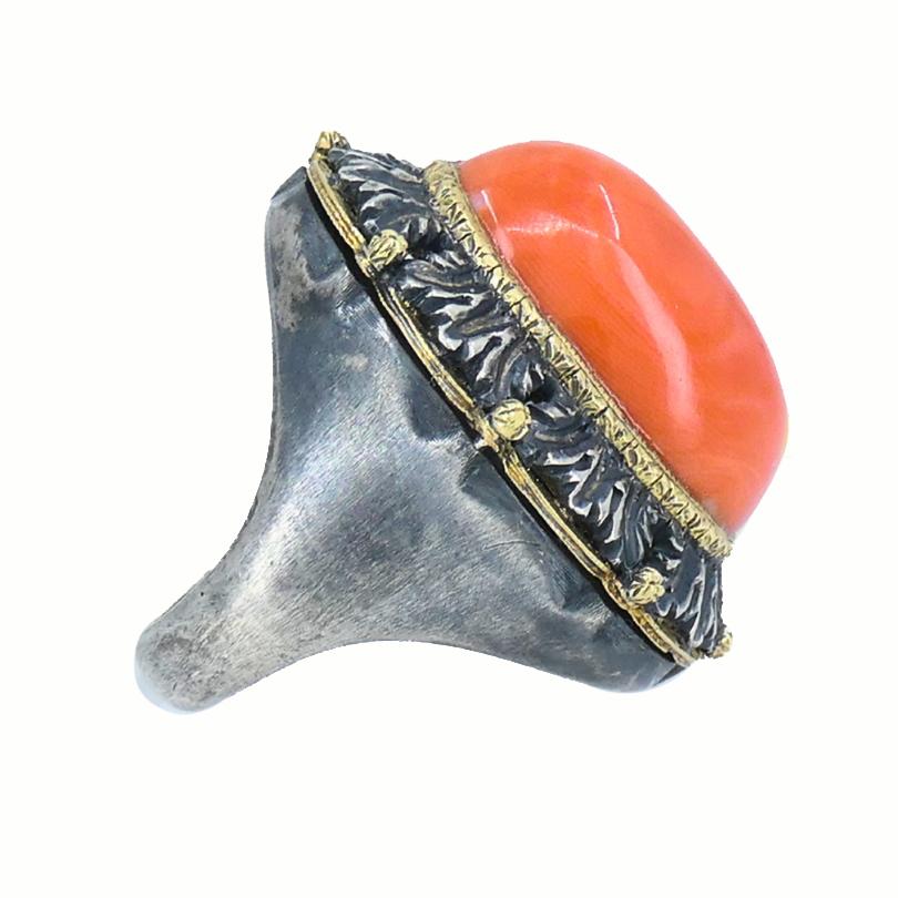 Mario Buccellati Ring Vintage Koralle Silber Gold Estate Jewelry im Zustand „Gut“ im Angebot in Beverly Hills, CA