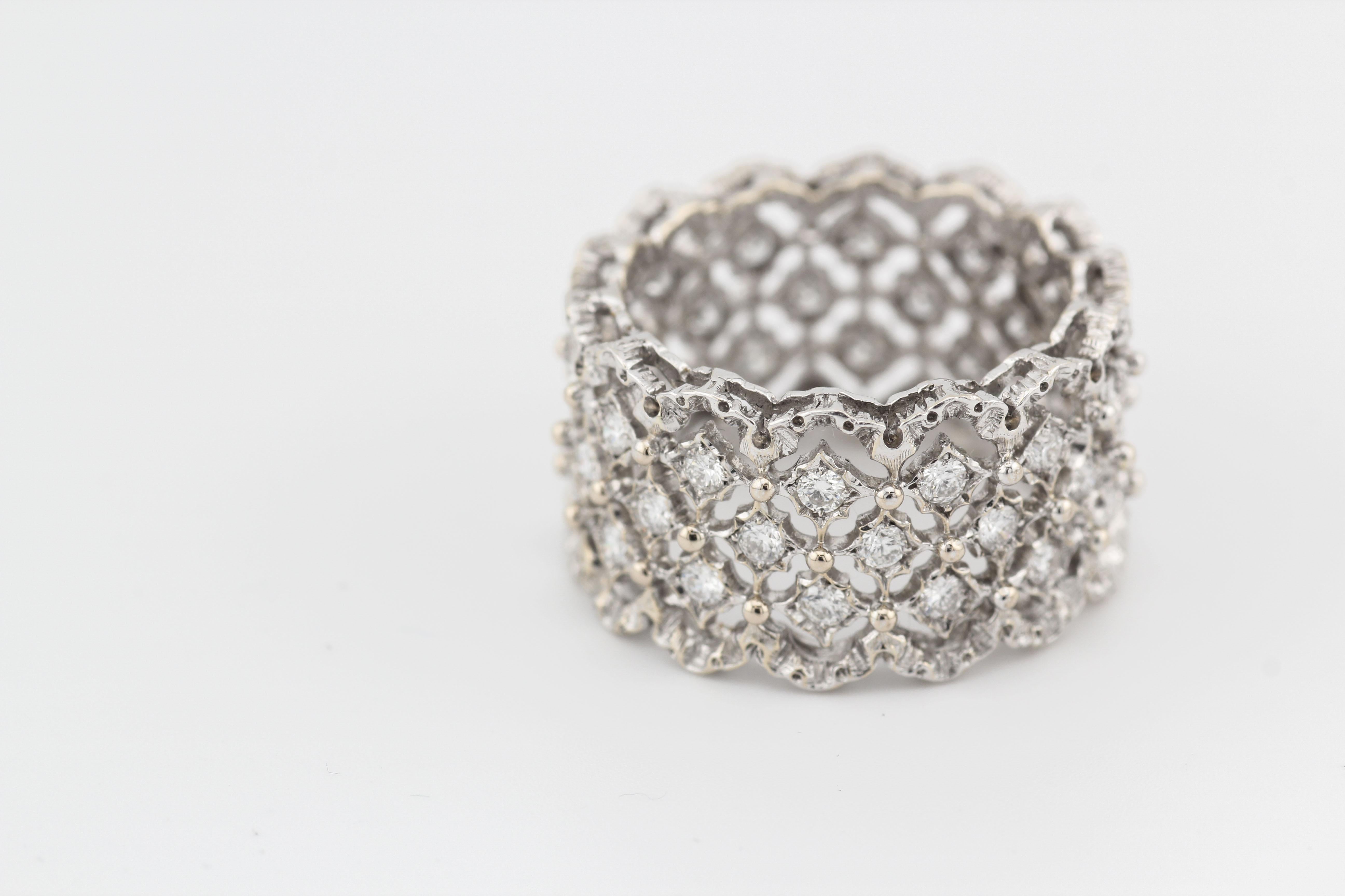 Mario Buccellati Rombi Eternelle Diamond 18k White Gold  Band Ring Size 6 For Sale 1