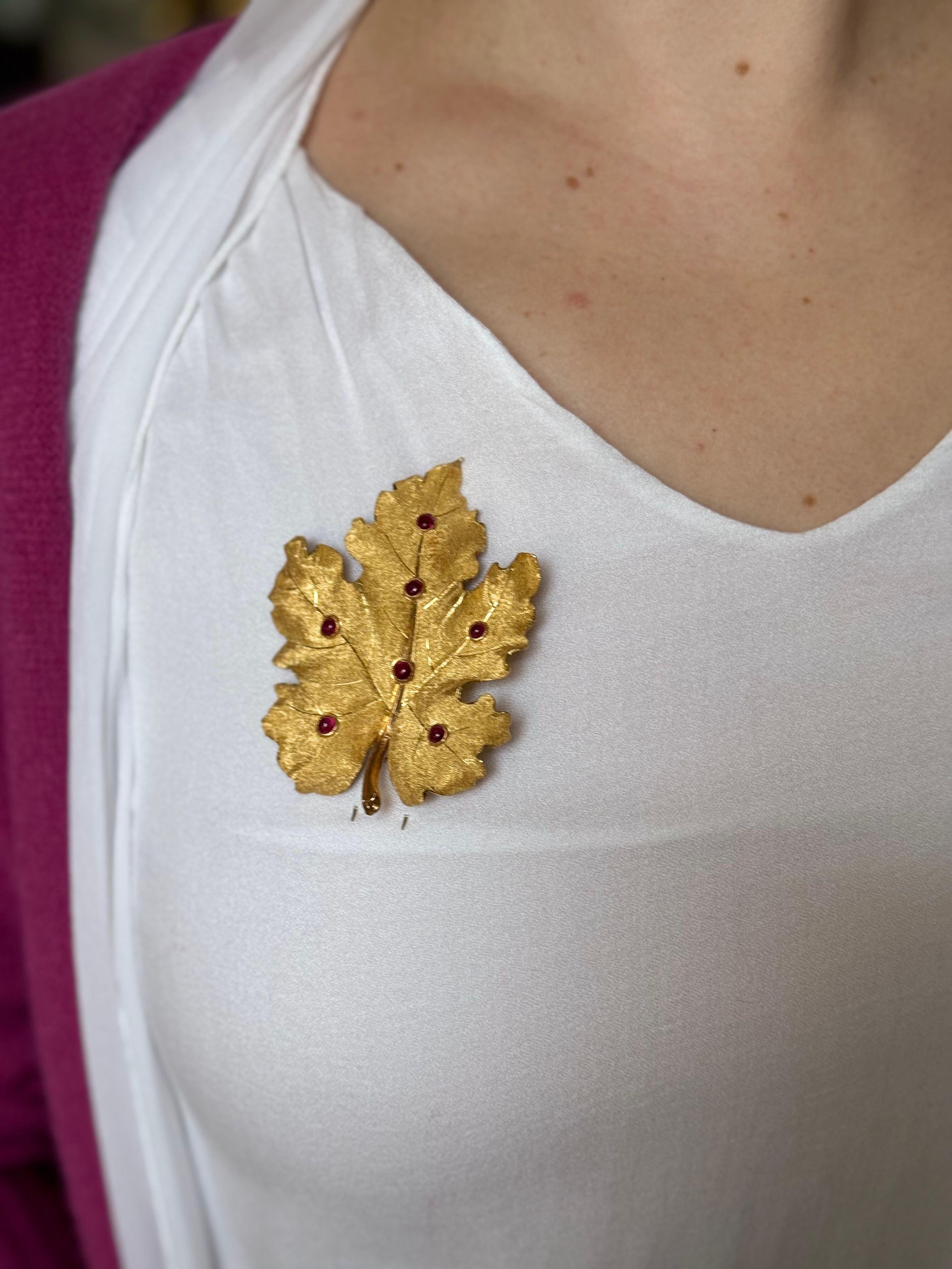 Mario Buccellati Ruby Gold Large Leaf Brooch - image 2