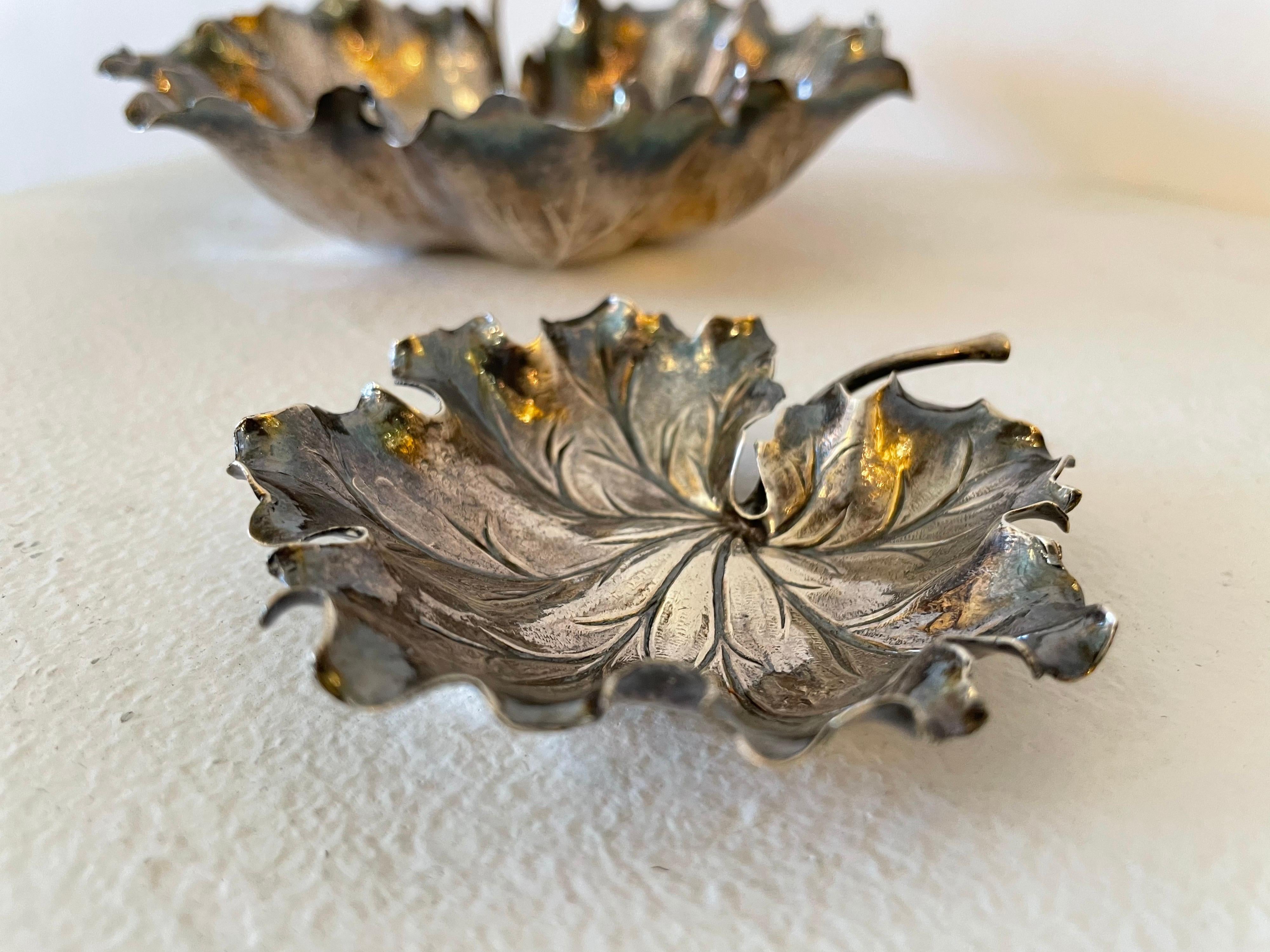 This set of large and small Mario Buccellati silver vine leaf finely handcrafted bowls cachepot, are marked to underside, see detail images. This iconic Buccellati silver bowls are finely handcrafted with a very high level of detail. Every detail of