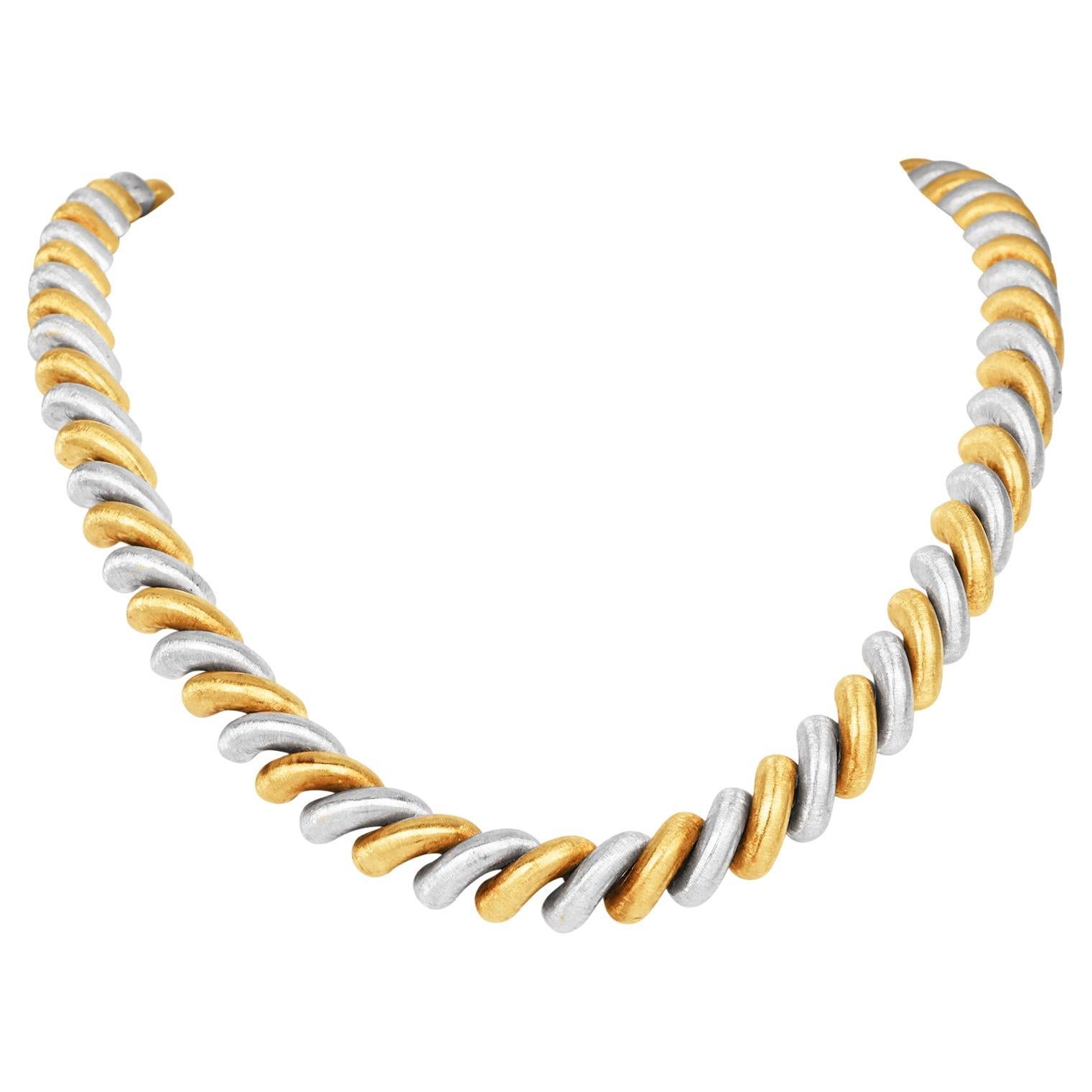 Mario Buccellati - Collier à maillons en satin d'or bicolore 18K Torsadé en vente