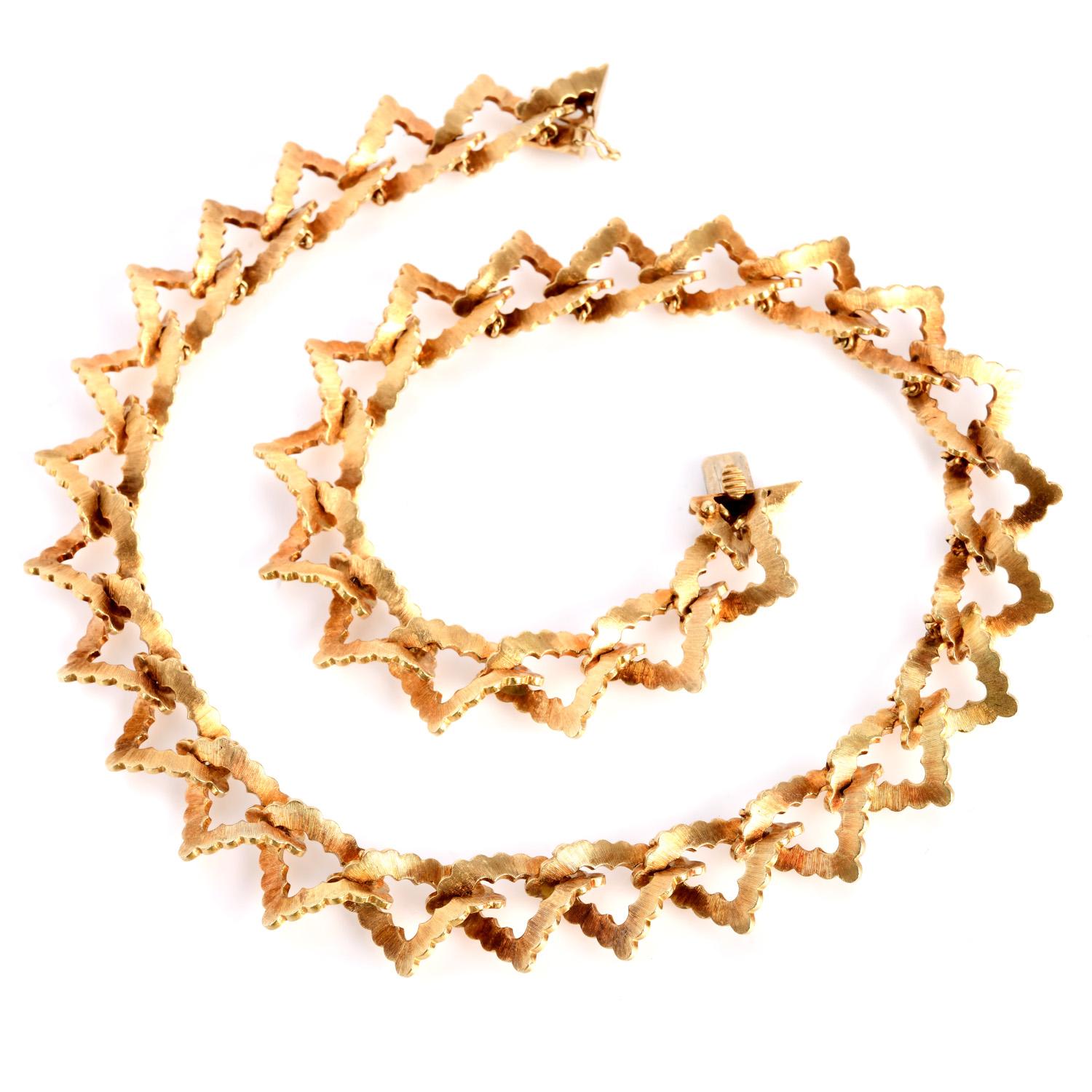 Mario Buccellati, collier unique à maillons triangulaires en or 18 carats et satin en vente 3