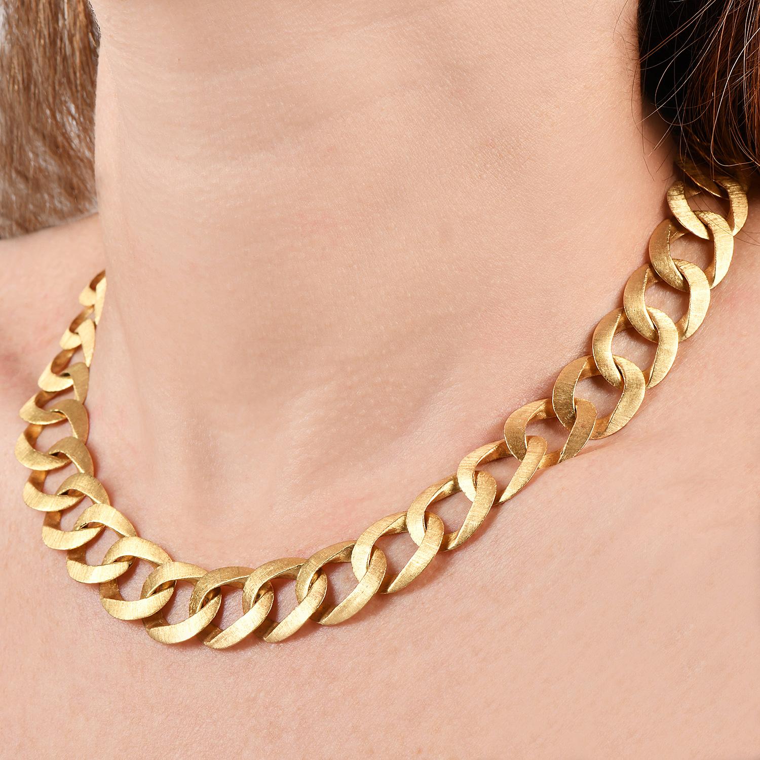 Mario Buccellati Vintage 18k Gold Curb Link Chain Necklace For Sale 2