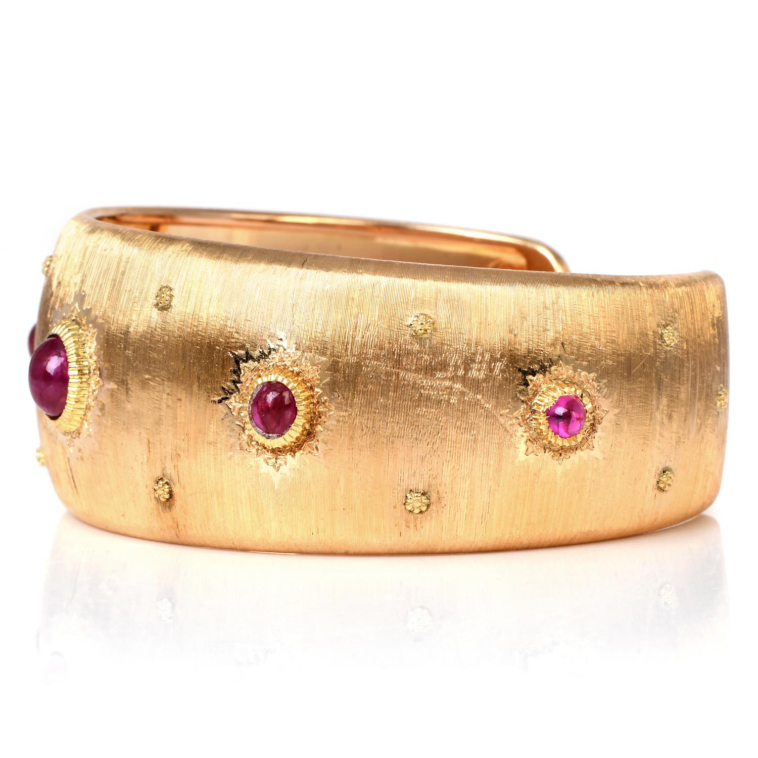 Women's Mario Buccellati Vintage Cabochon Ruby 18K Yellow Gold Cuff Bracelet