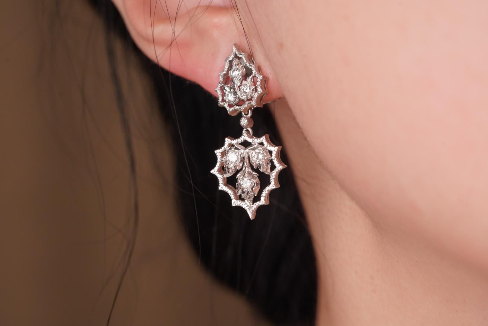A classic Vintage dangle earring, crafted with the passion and spirit of brilliance often associated with Buccellati. 
This piece is handmade and the leaf form earring design, Renaissance-inspired, is the result of a meticulous and thorough process.