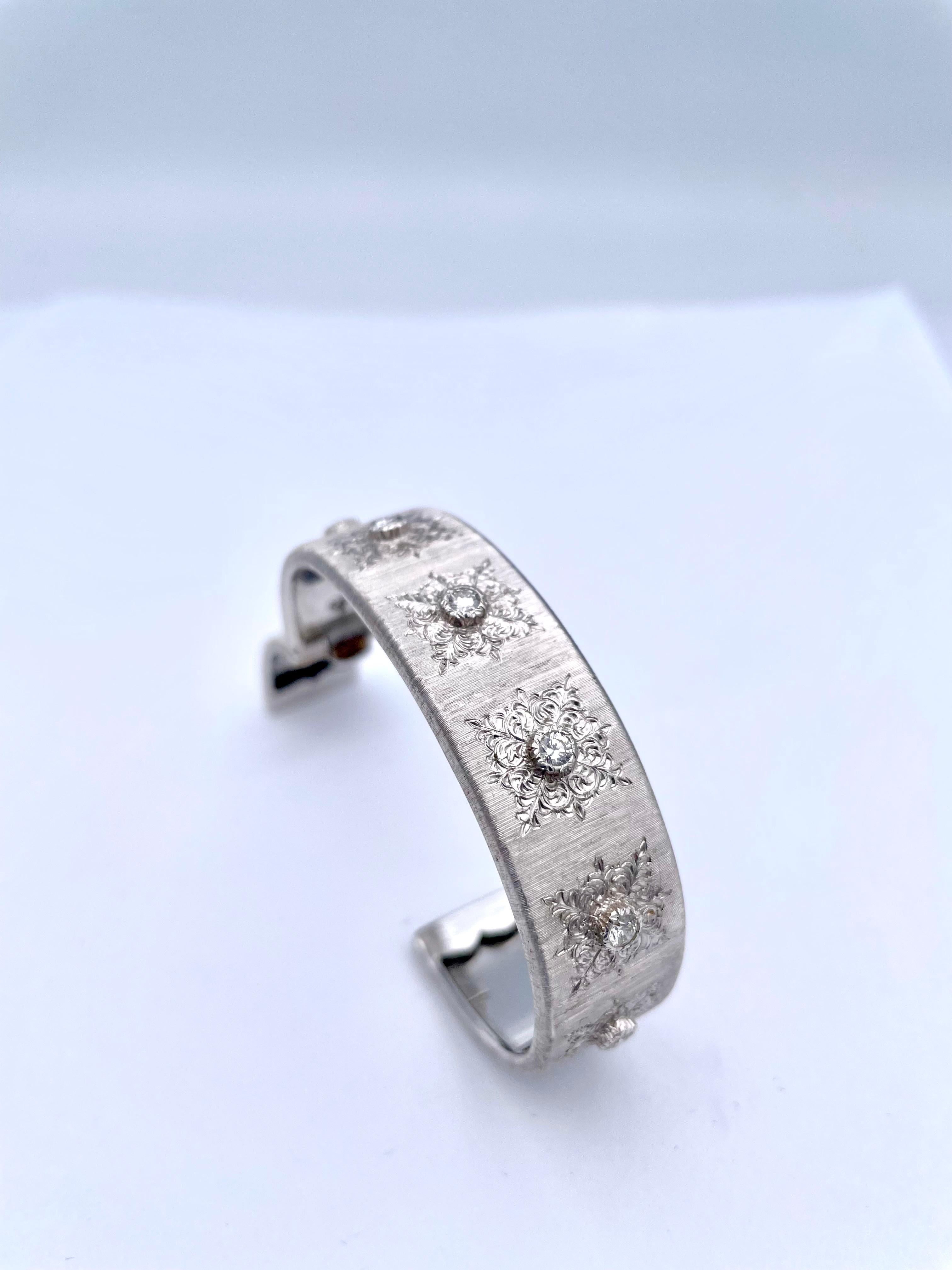 Round Cut Mario Buccellati White Gold Diamond Cuff Bracelet For Sale