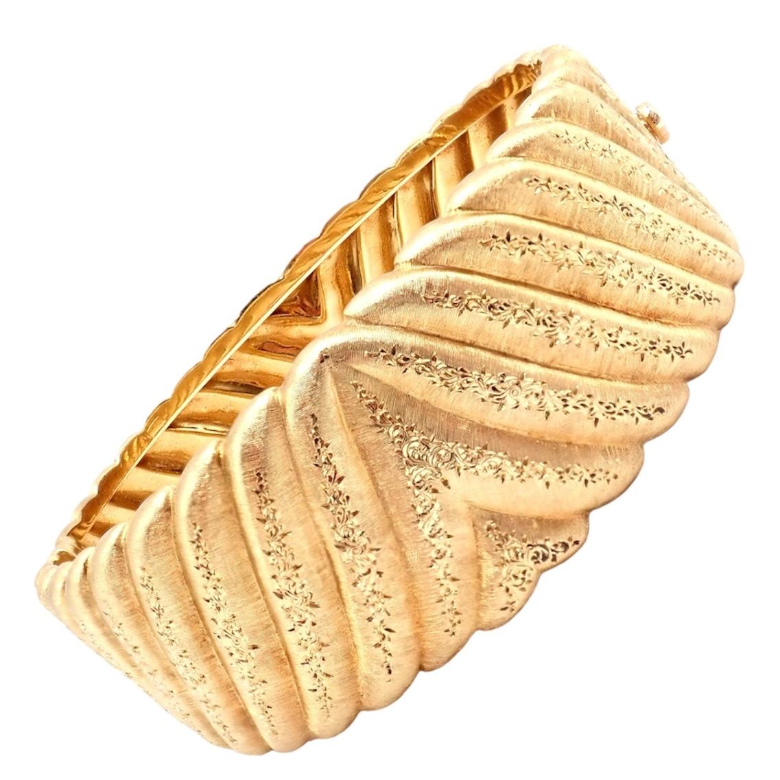 Mario Buccellati Breites Gelbgold-Manschettenarmband im Angebot 3