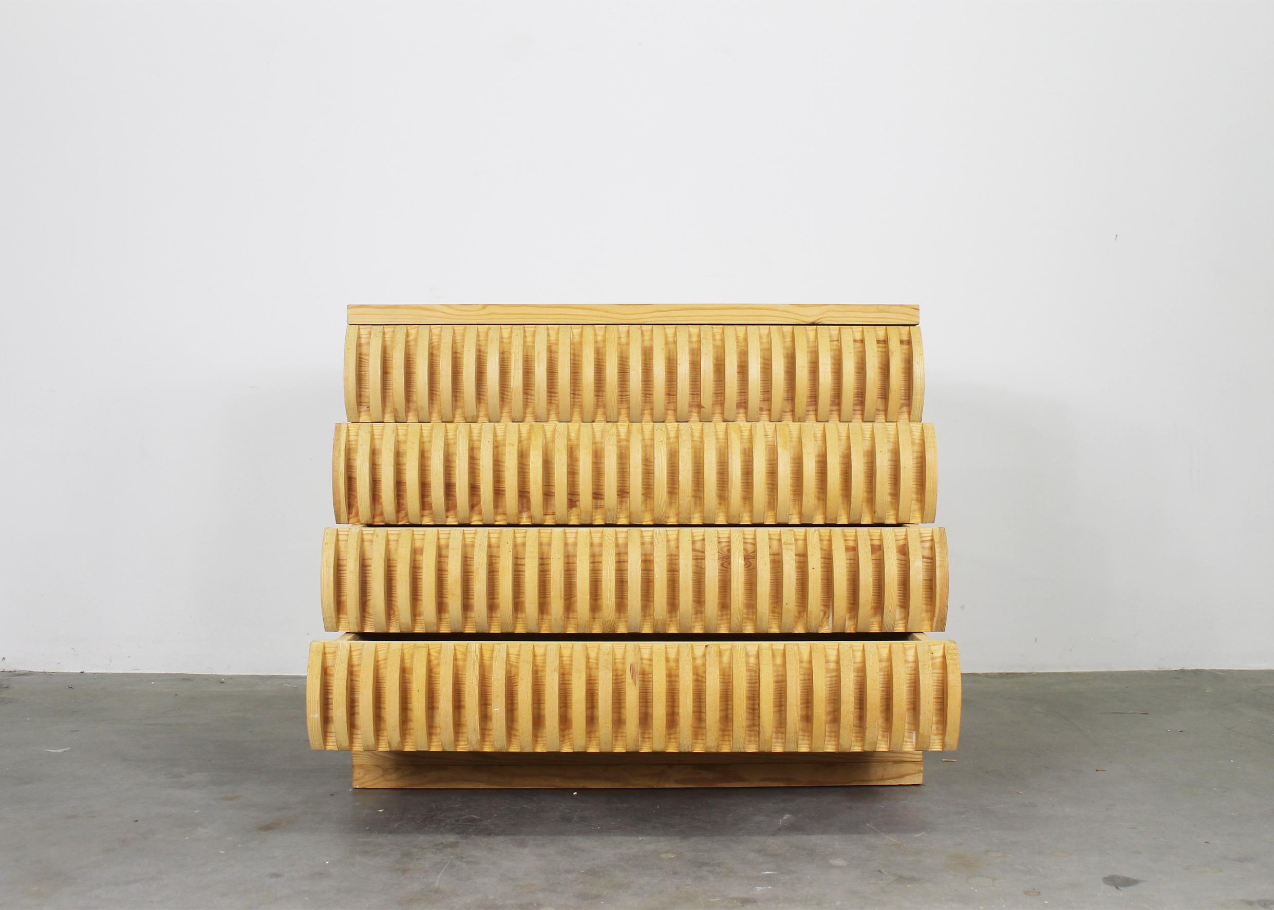 Mario Ceroli Annabella Kommode aus Holz von Poltronova, 1970er Jahre im Zustand „Gut“ im Angebot in Montecatini Terme, IT
