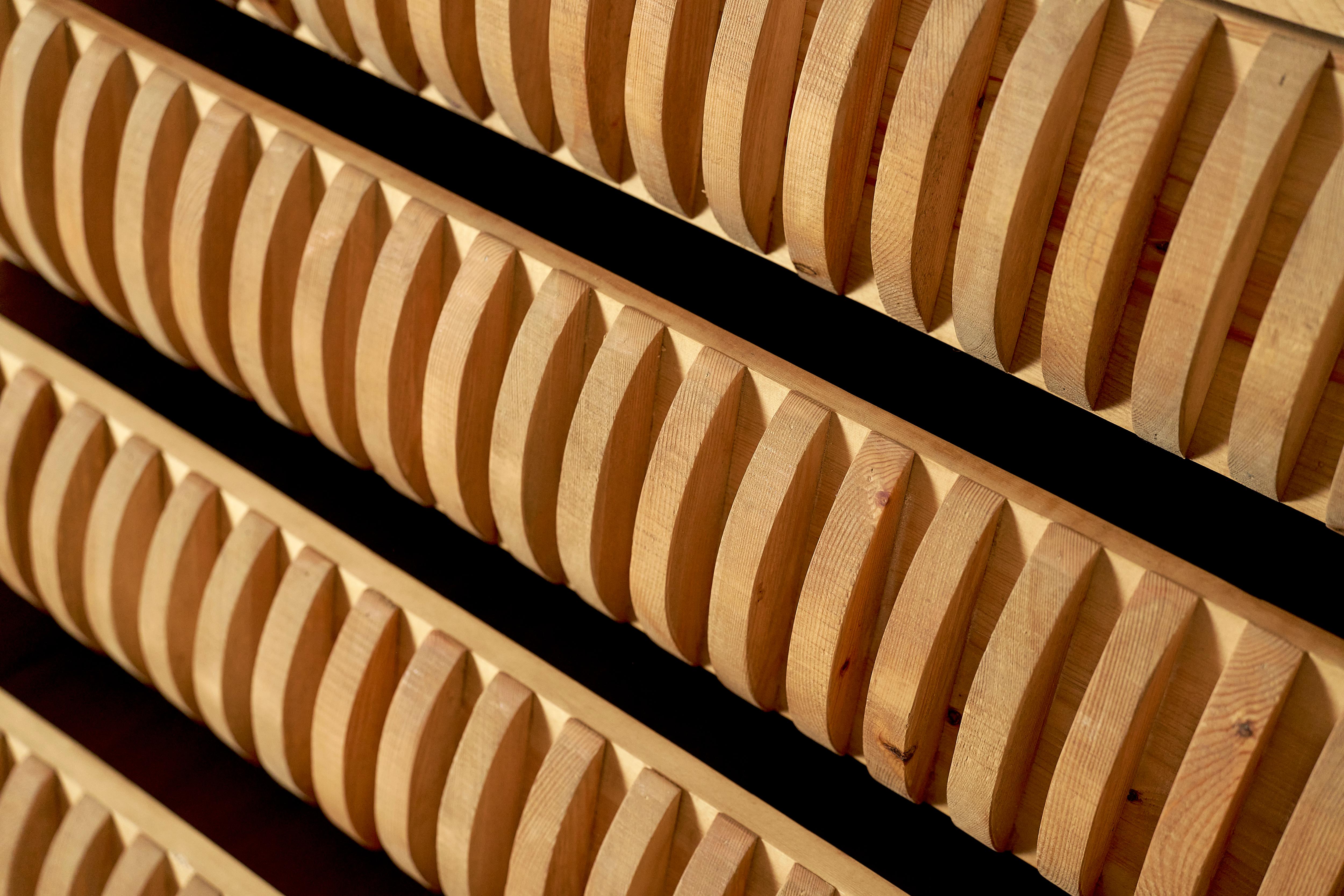 Mario Ceroli Chest of Drawers Console in Pine for Poltronova c. 1975 For Sale 1