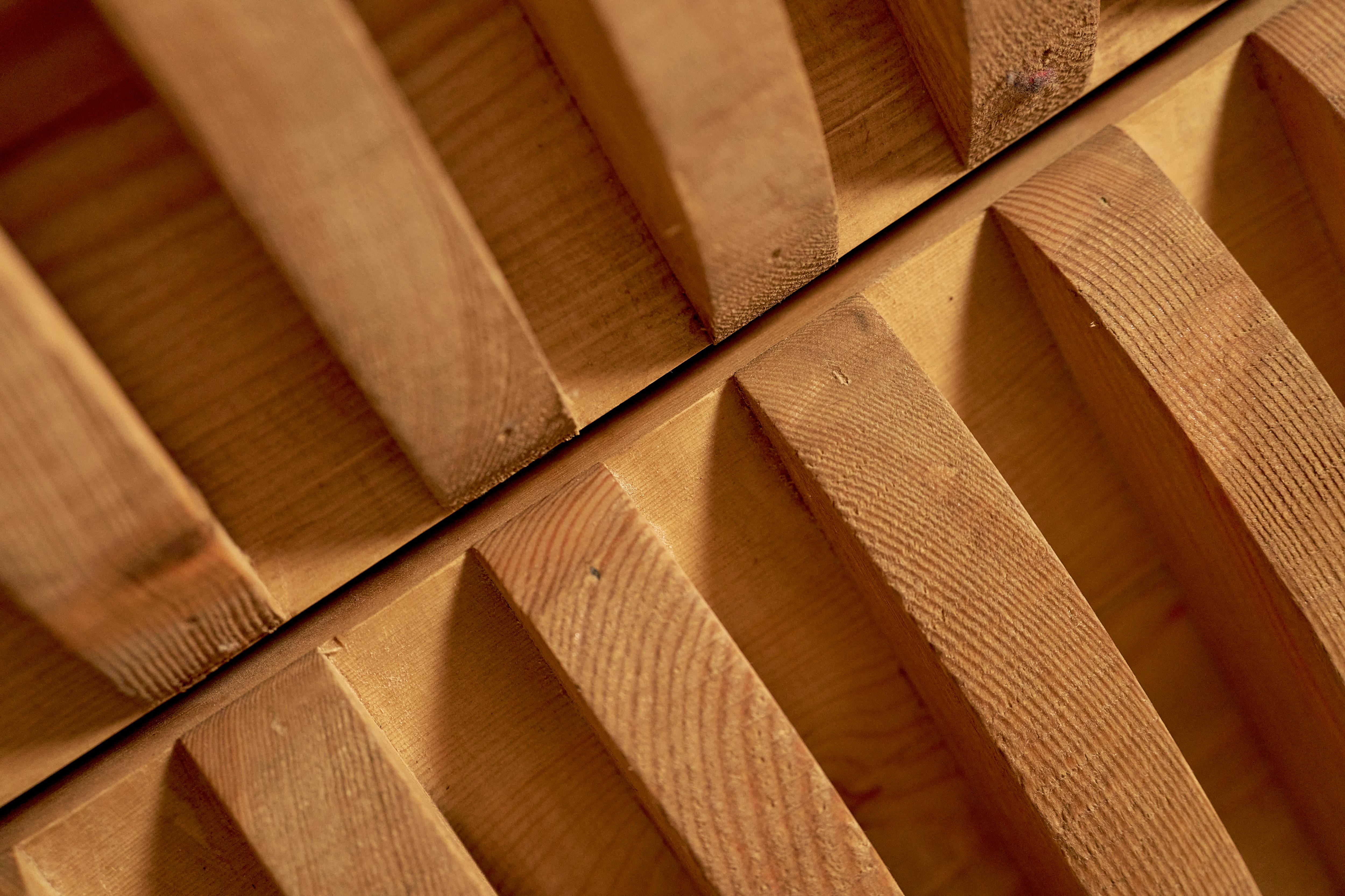 Mario Ceroli Chest of Drawers Console in Pine for Poltronova c. 1975 For Sale 5